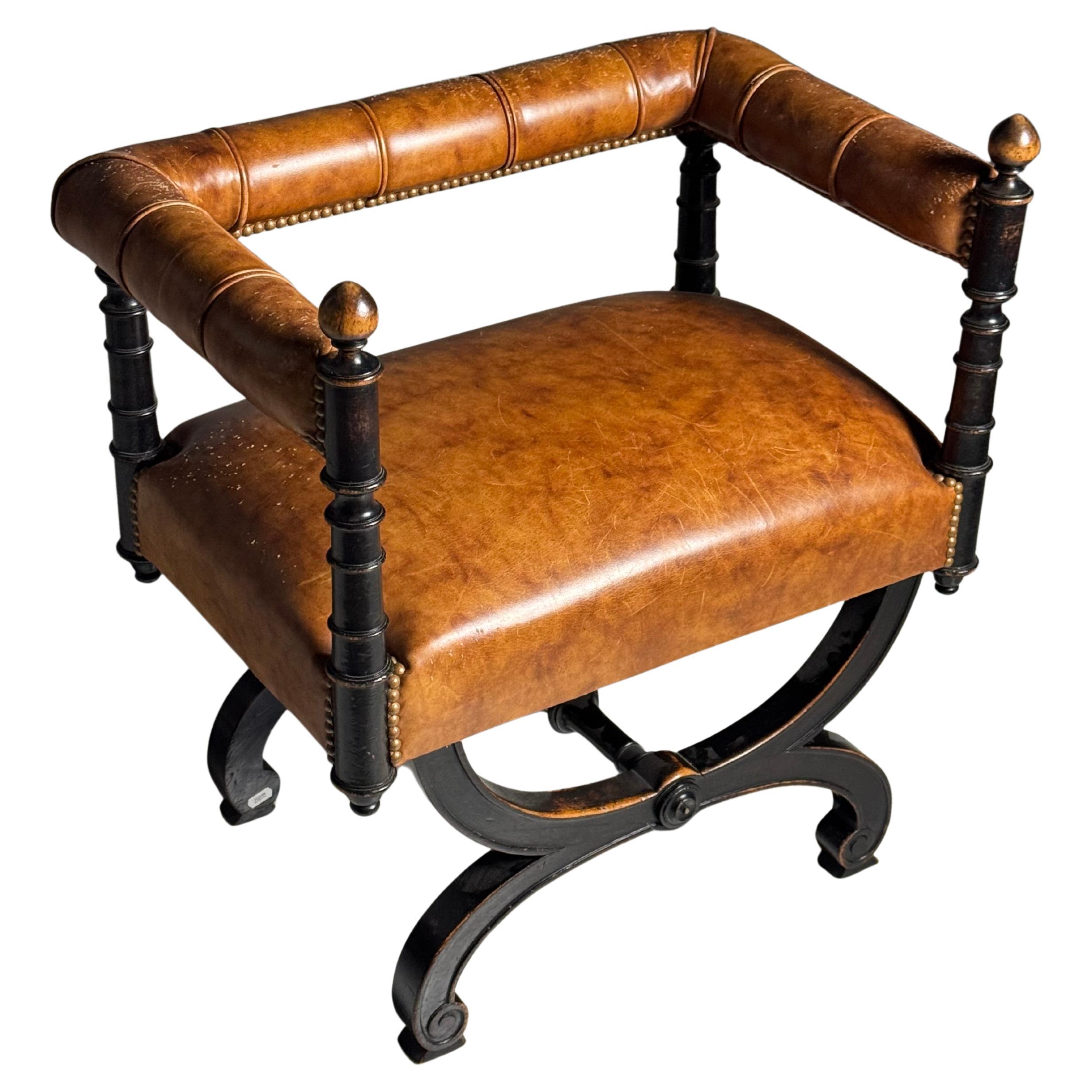 Englischer Hocker Classic Leder 20. Jahrhundert im Angebot
