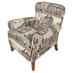 Sillón Style Upholstering tapizado en tela By Fornasetti serie "Biblioteca