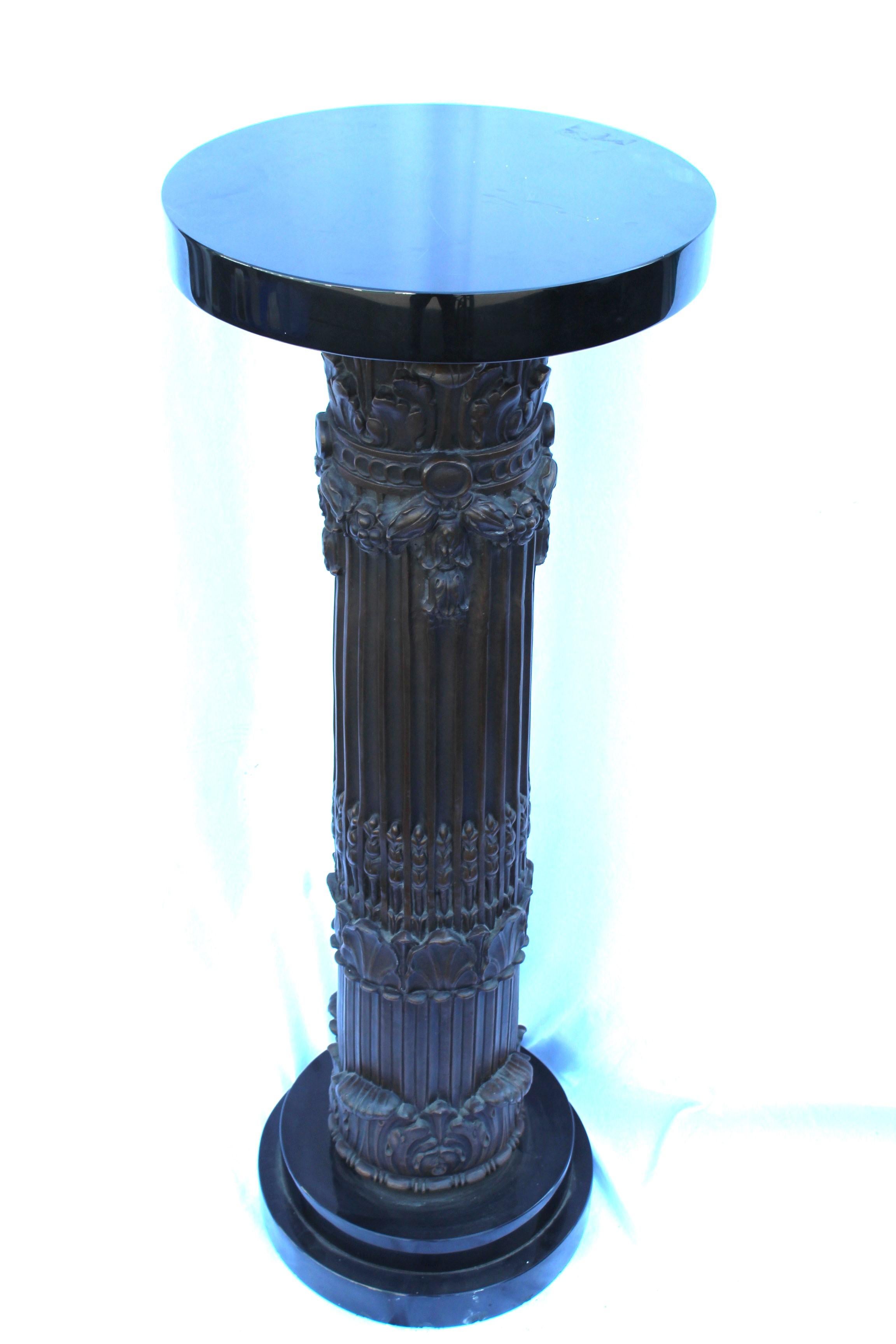 English Style  Bronze & Black Marble Pedestal For Sale 1