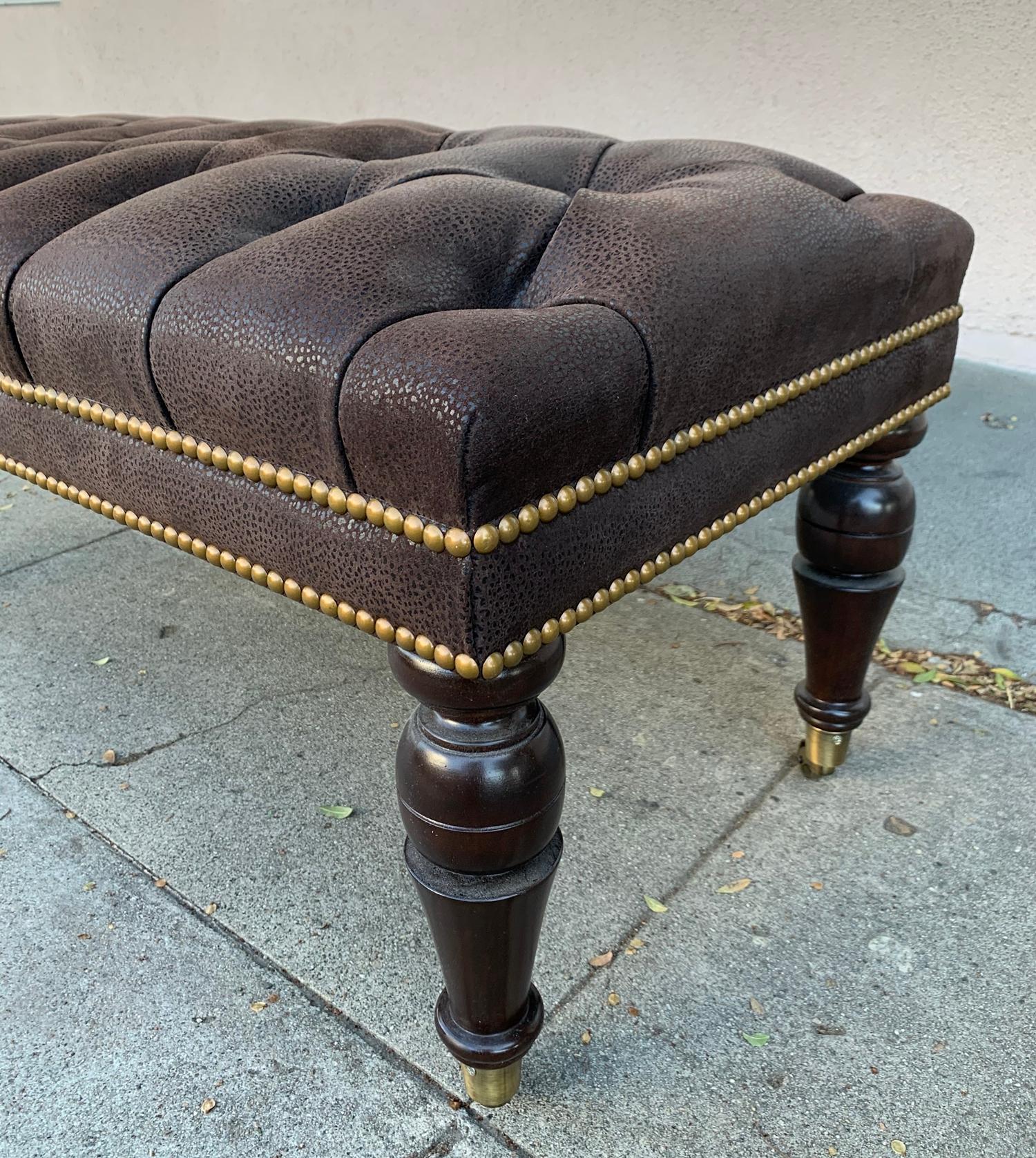 English Style Deep Tufted Bench Upholstered in Brown Leather 1