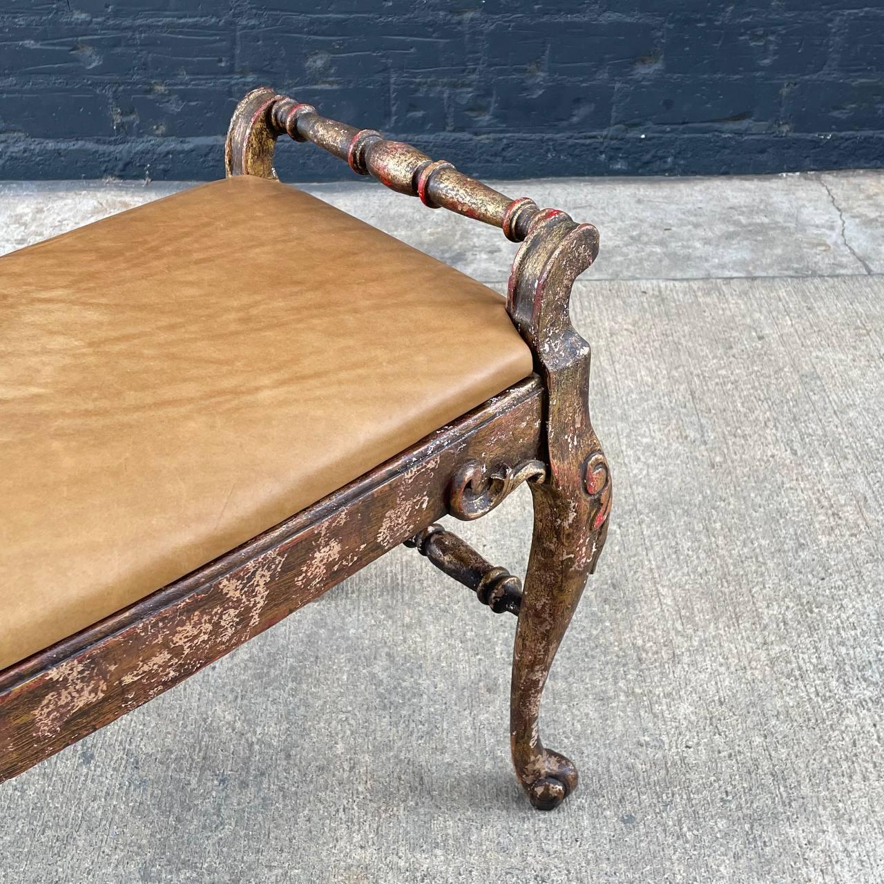 English Style Gilt Wood & Leather Bench with Cabriole Legs For Sale 2