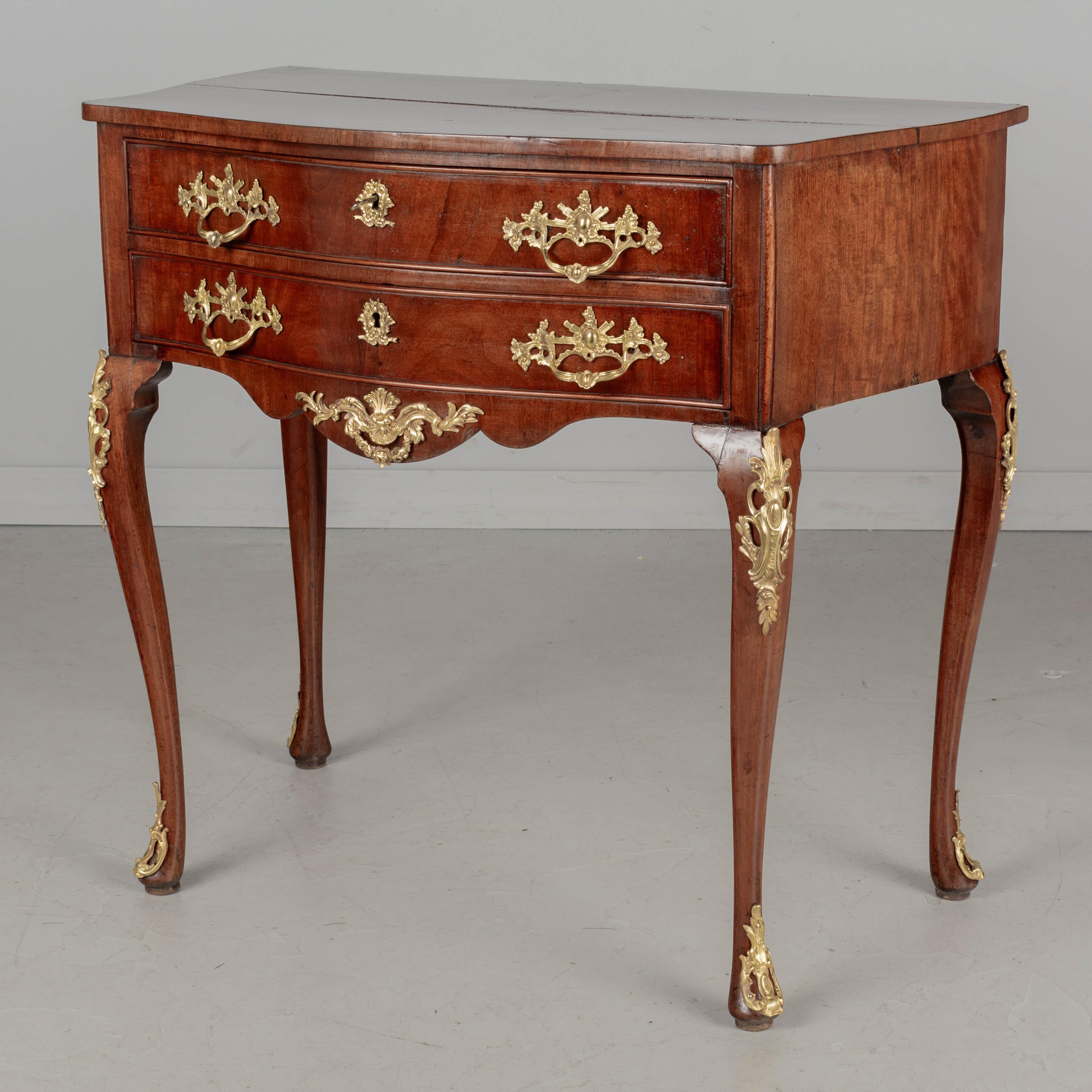 Hand-Crafted English Style Mahogany Side Table For Sale