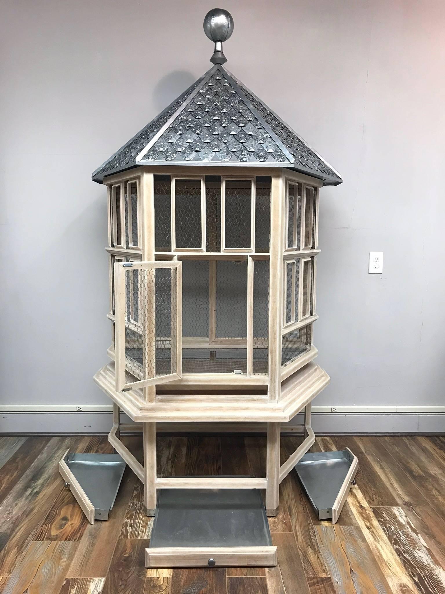 English Style Metal and Wood Bird Cage For Sale 2