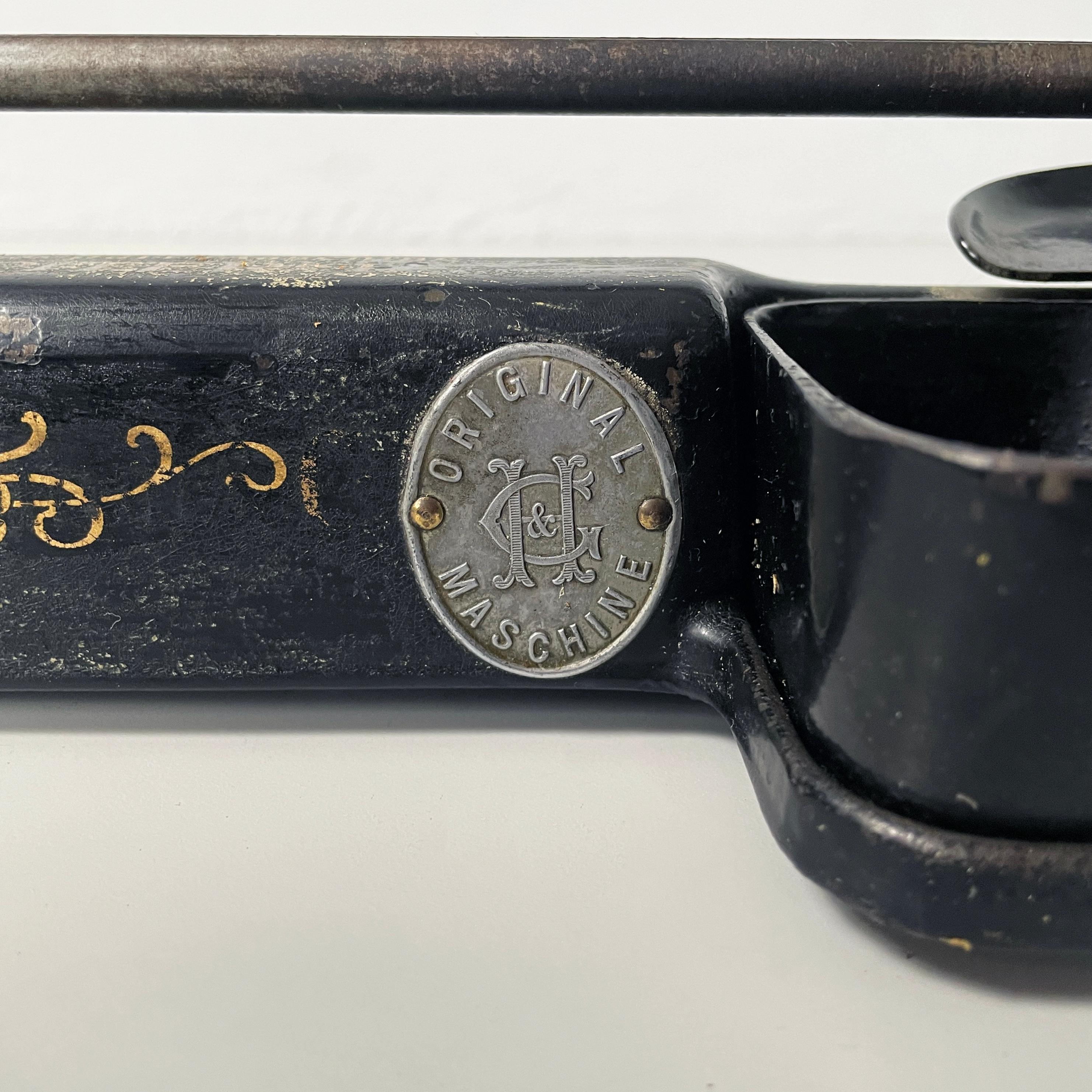 Temperamatite da tavolo inglese in ghisa nera di Guhl&Harbeck, inizio '900 in vendita 5