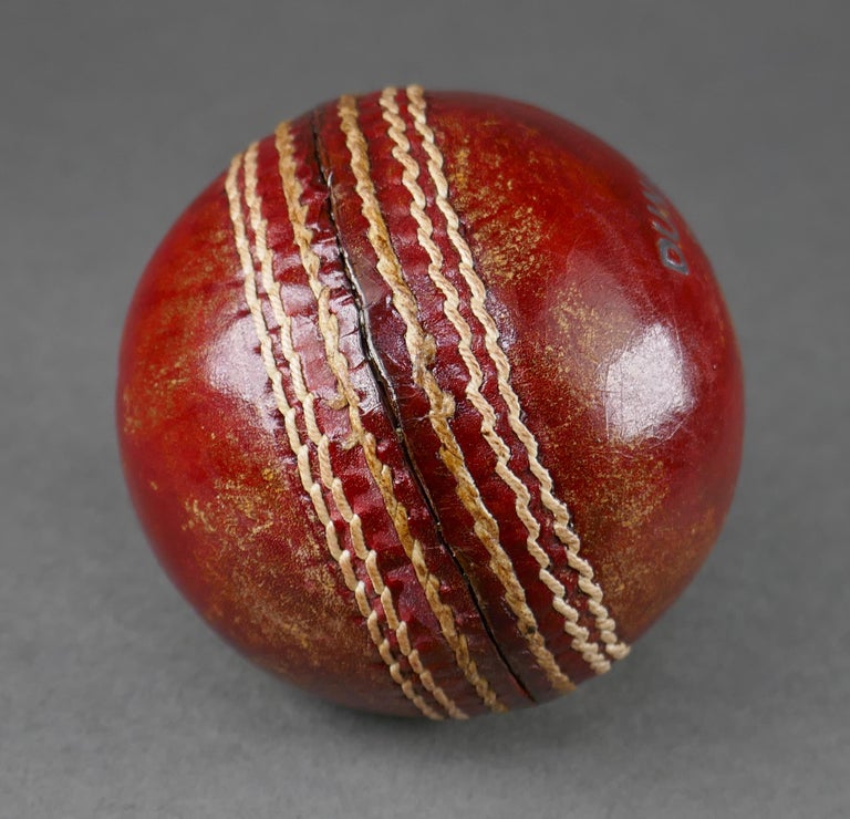 DUNHILLION BY dunhill ●ダンヒル ●レッドクリケットボール English Tanned Leather Dunhillion by Dunhill of London Club