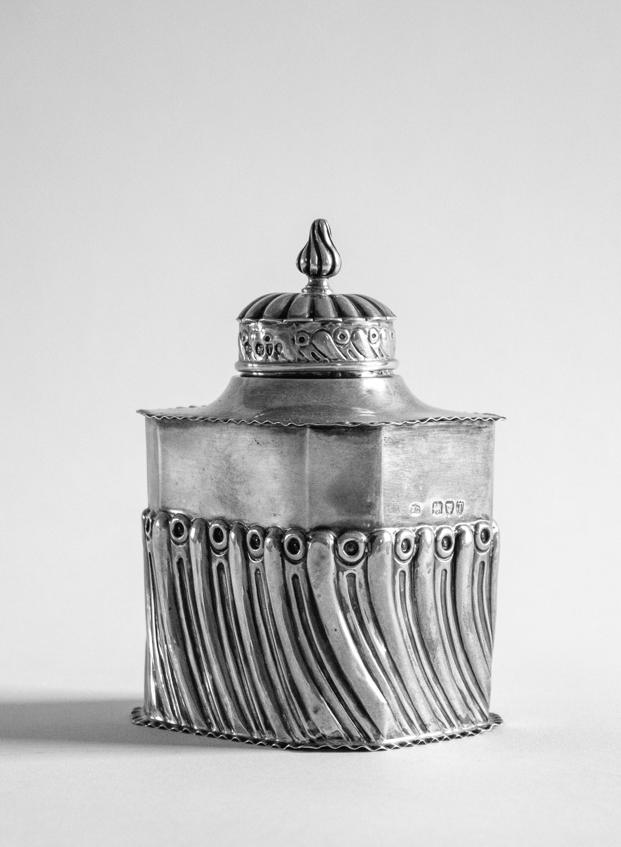 Embossed English Tea Caddy in Sterling Silver, dated 1894, William Richard Corke, London For Sale