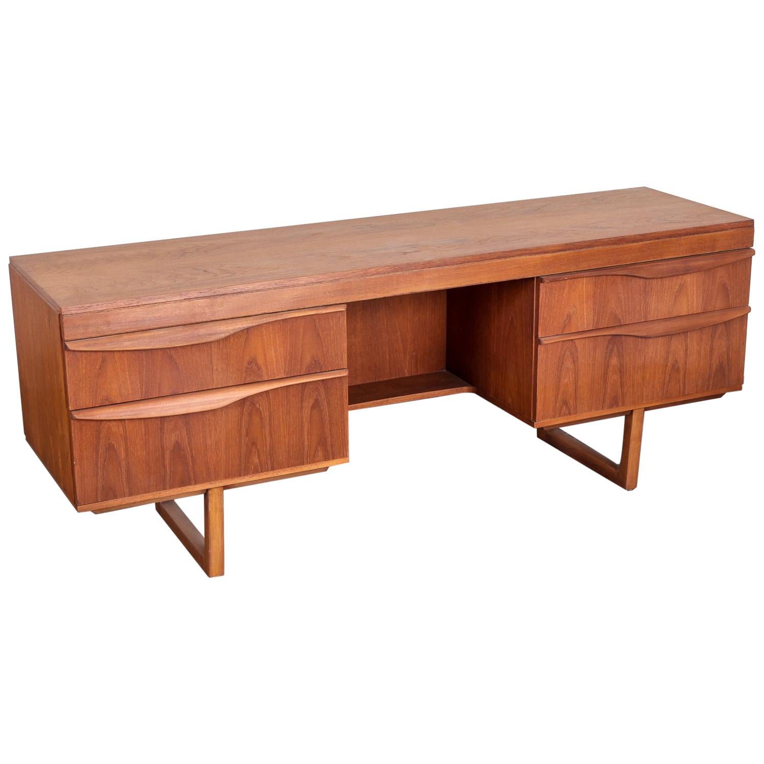 English Teak 1950s Mid-Century Modern Vanity or Small Desk with 4 Drawers