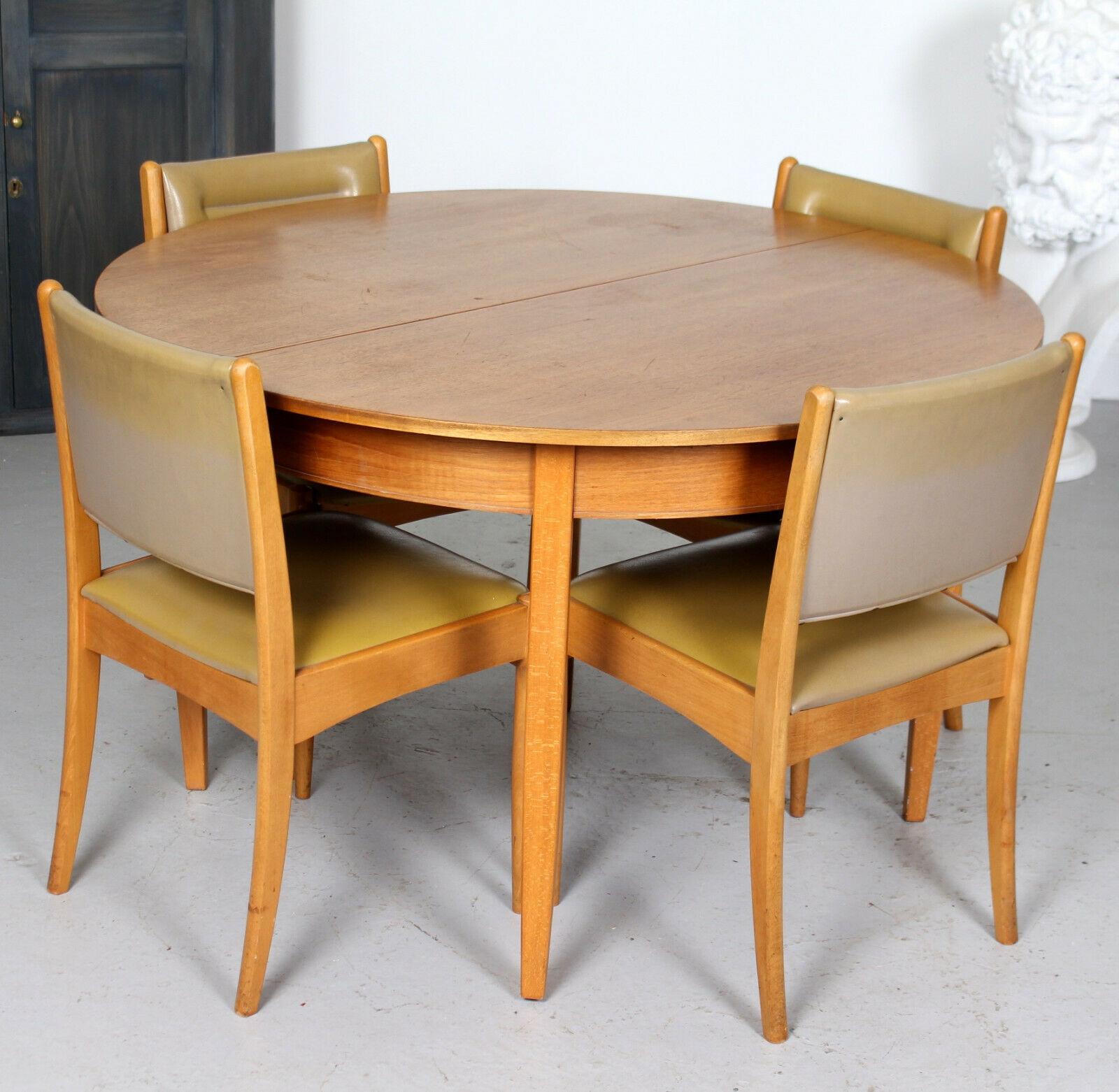 English Teak Dining Table and 4 Chairs In Good Condition In Newcastle upon Tyne, GB