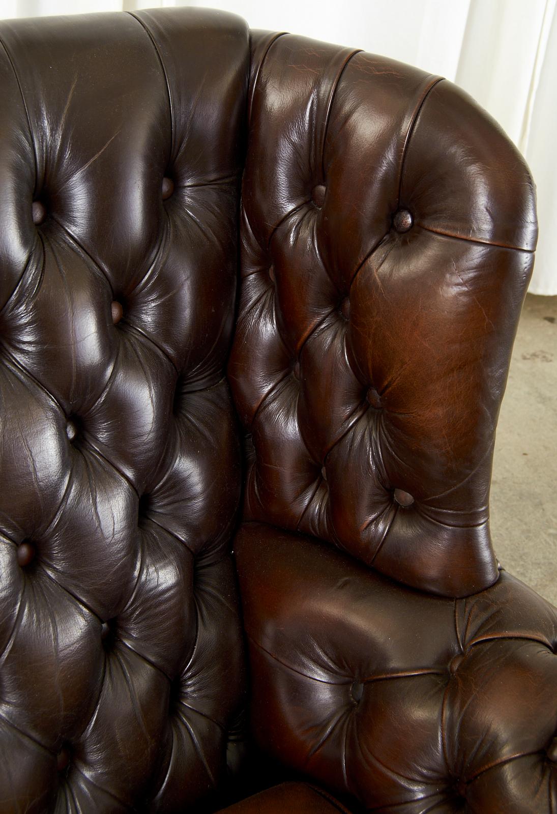 English Thomas Lloyd Cigar Leather Wingback Chesterfield Settee For Sale 6
