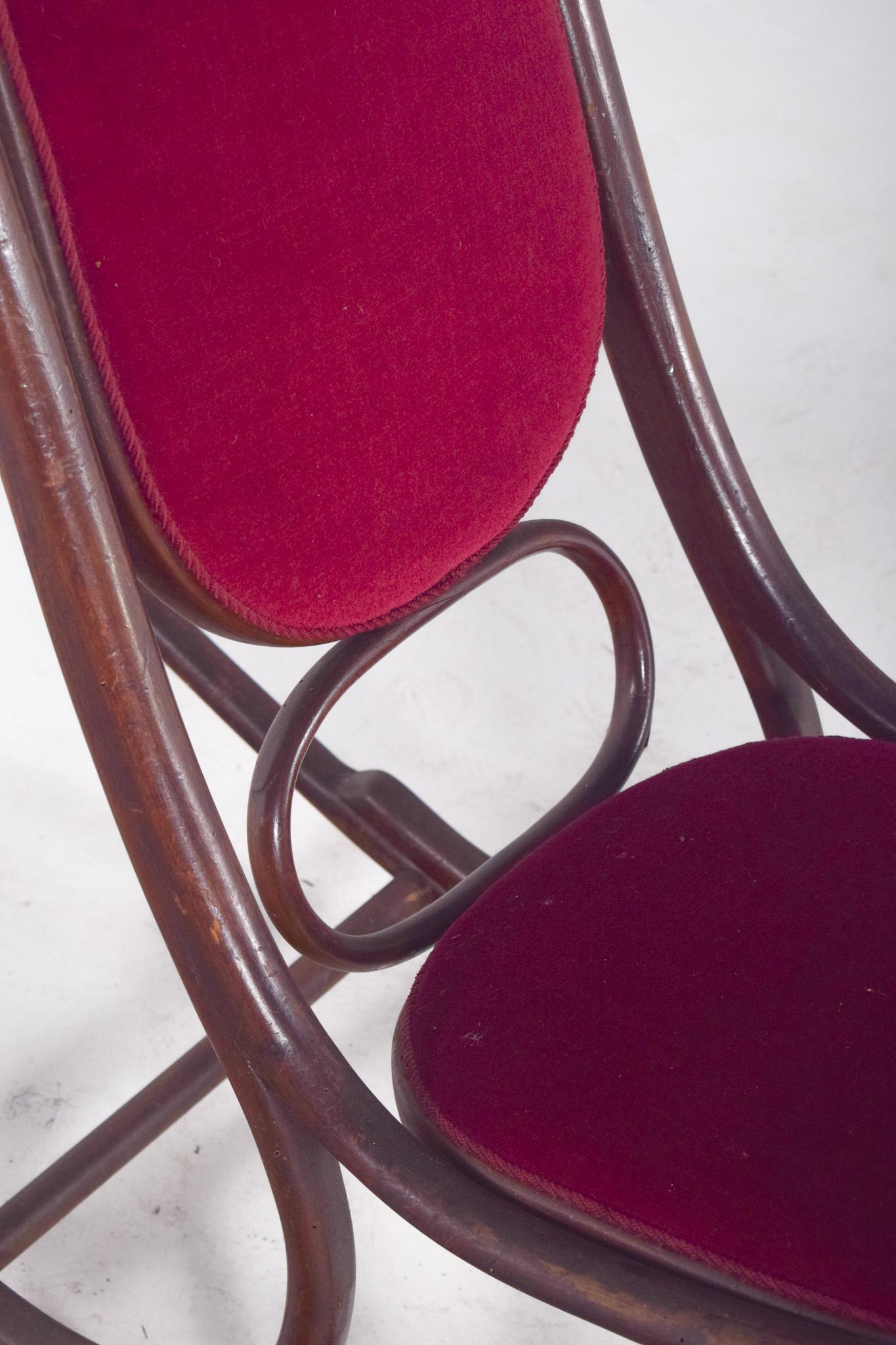 Sedia a dondolo inglese in stile Thonet In condizioni buone in vendita a Lisboa, Lisboa