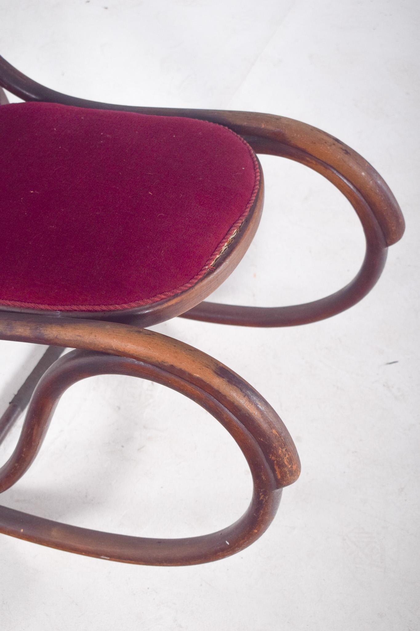 XIX secolo Sedia a dondolo inglese in stile Thonet in vendita