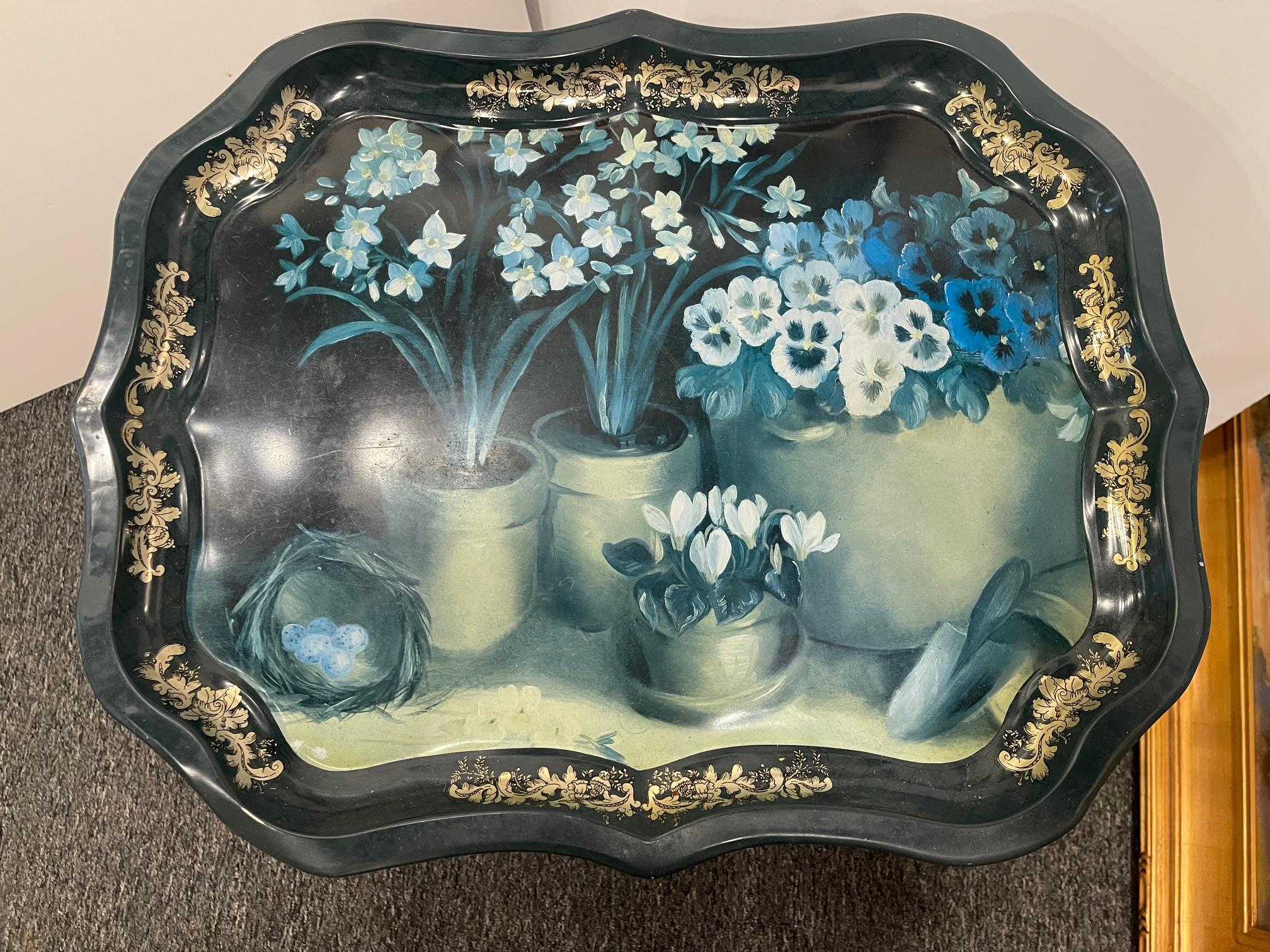 English Tole Tray Table with Floral Design, 20th Century For Sale 2