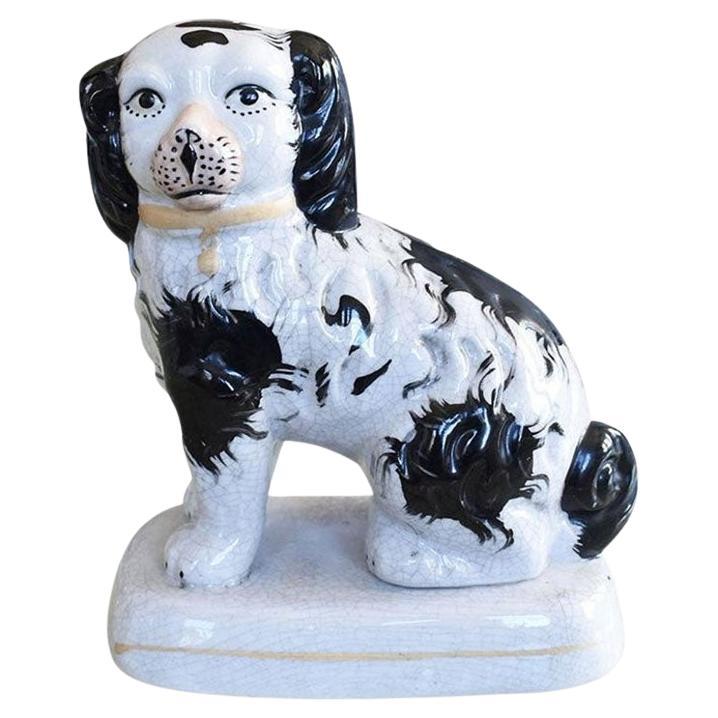 English Traditional King Charles Spaniel Porcelain Dog in Black White and Gold For Sale
