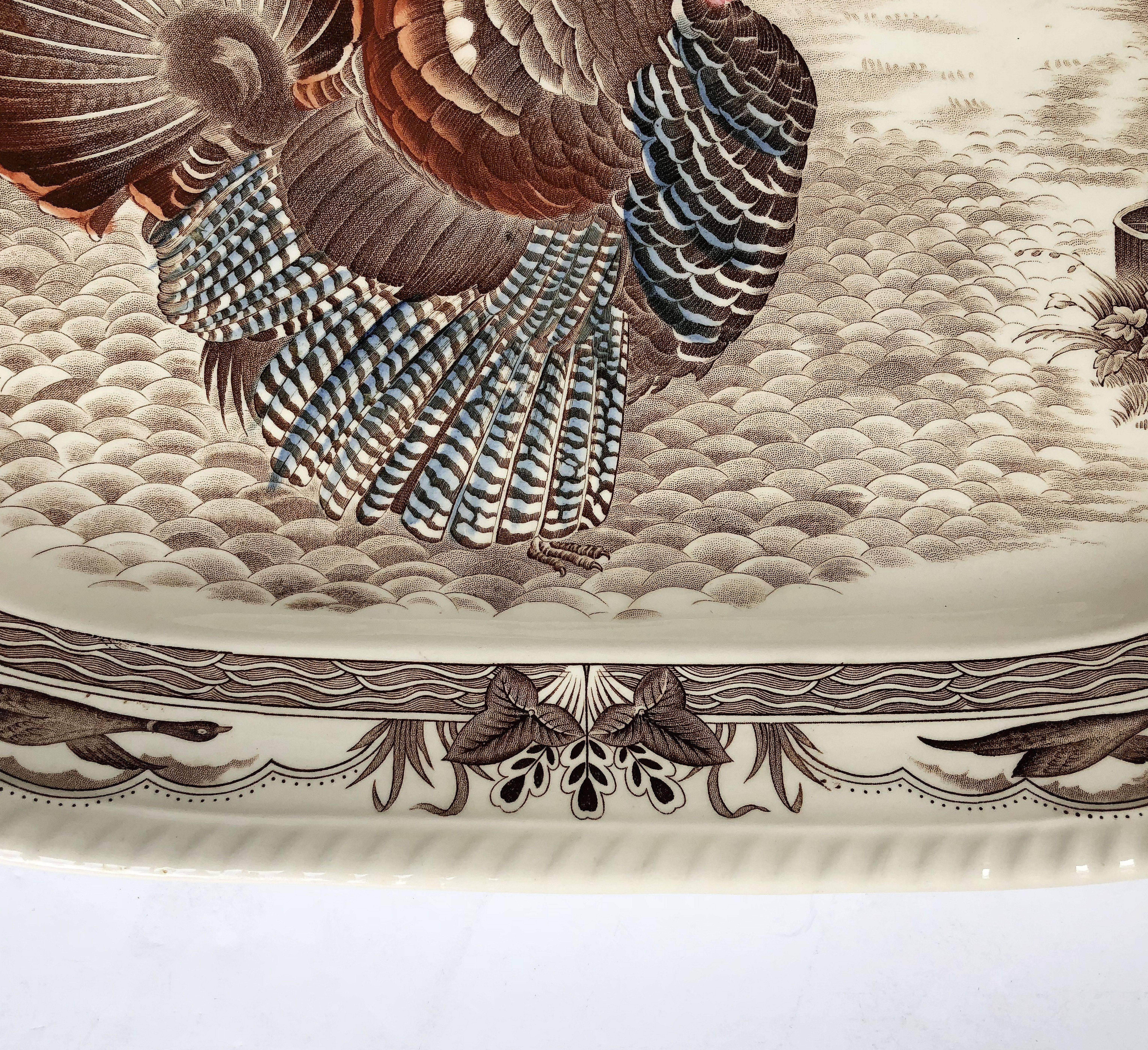 Poterie Grand plateau à Turkey en porcelaine anglaise Transferware, Barnyard King par Johnson Brothers en vente