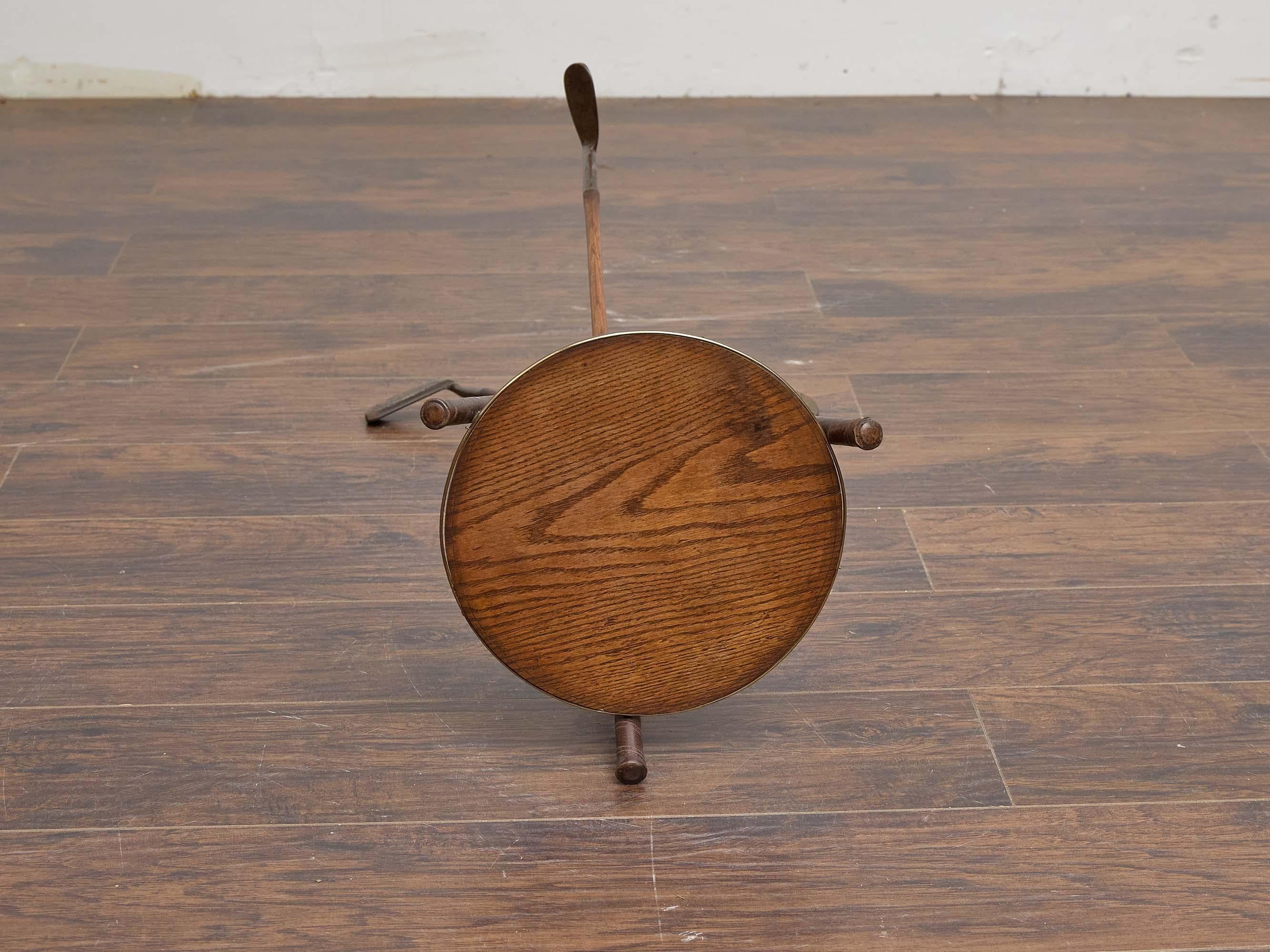 English Tripod Side Table Crafted from Hickory Shaft Golf Clubs, Circa 1920-1930 In Good Condition For Sale In Atlanta, GA