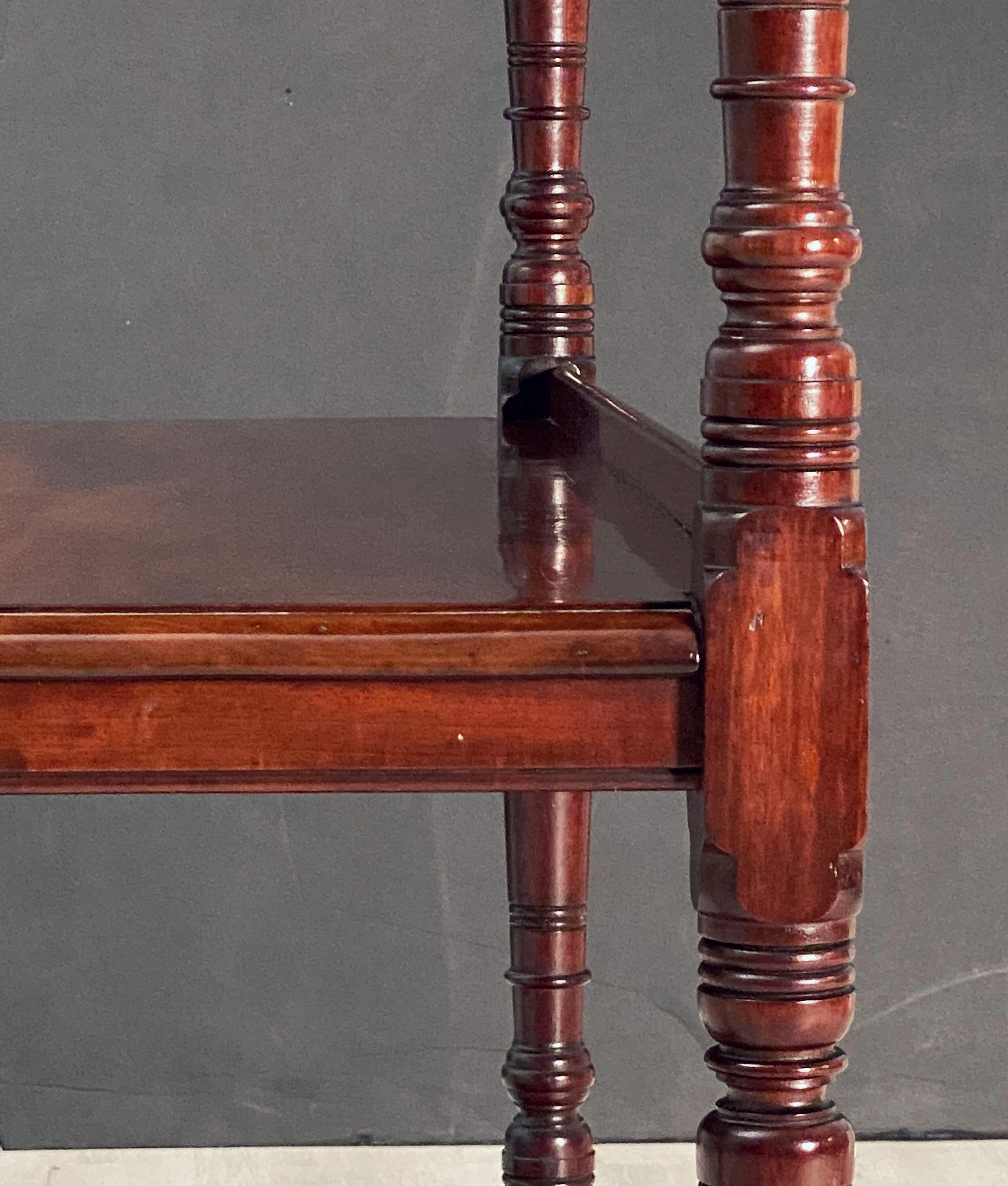 English Trolley or Console Server of Mahogany 8