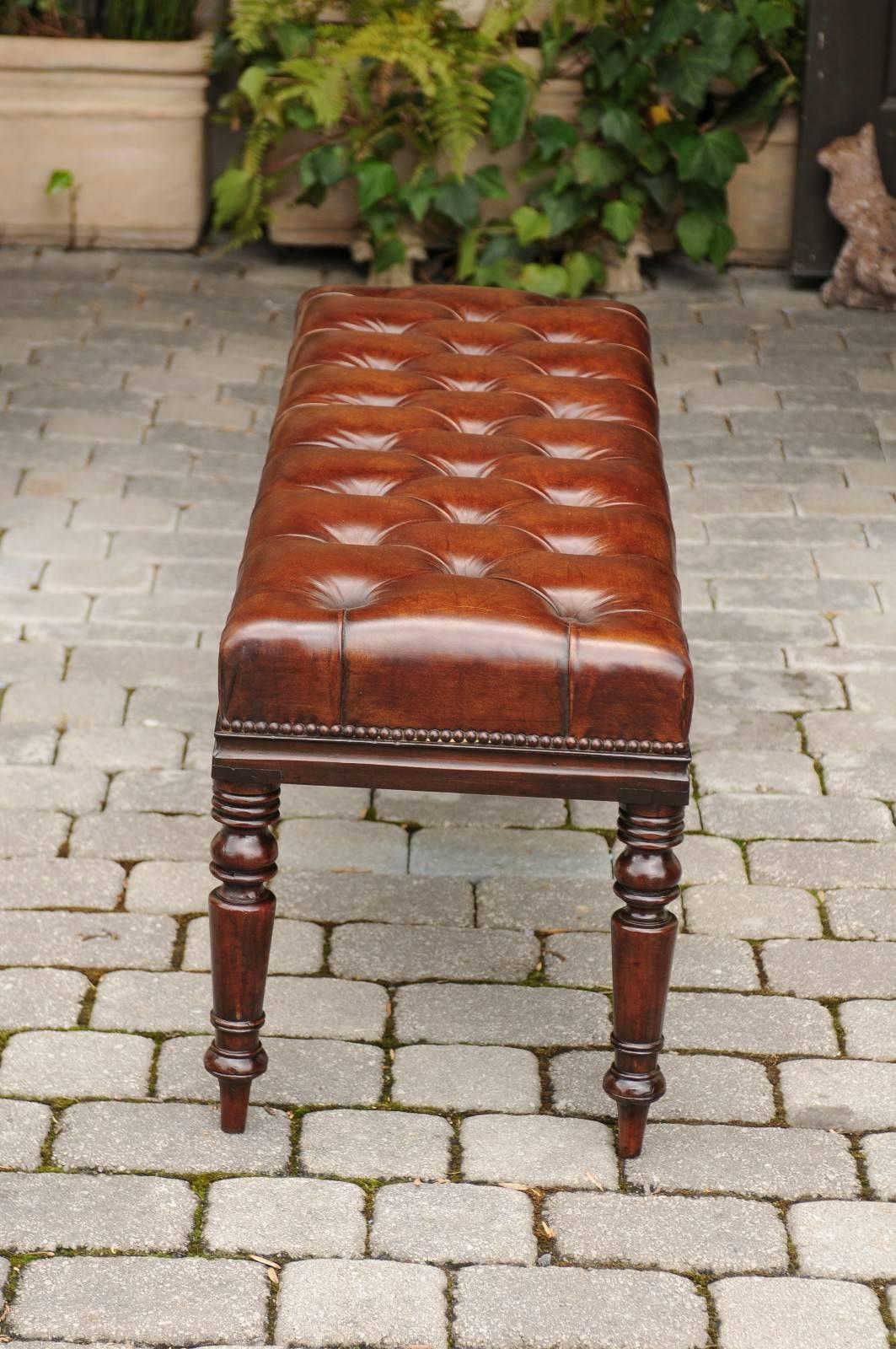 English Tufted Leather and Mahogany Backless Bench from the 1870s 5
