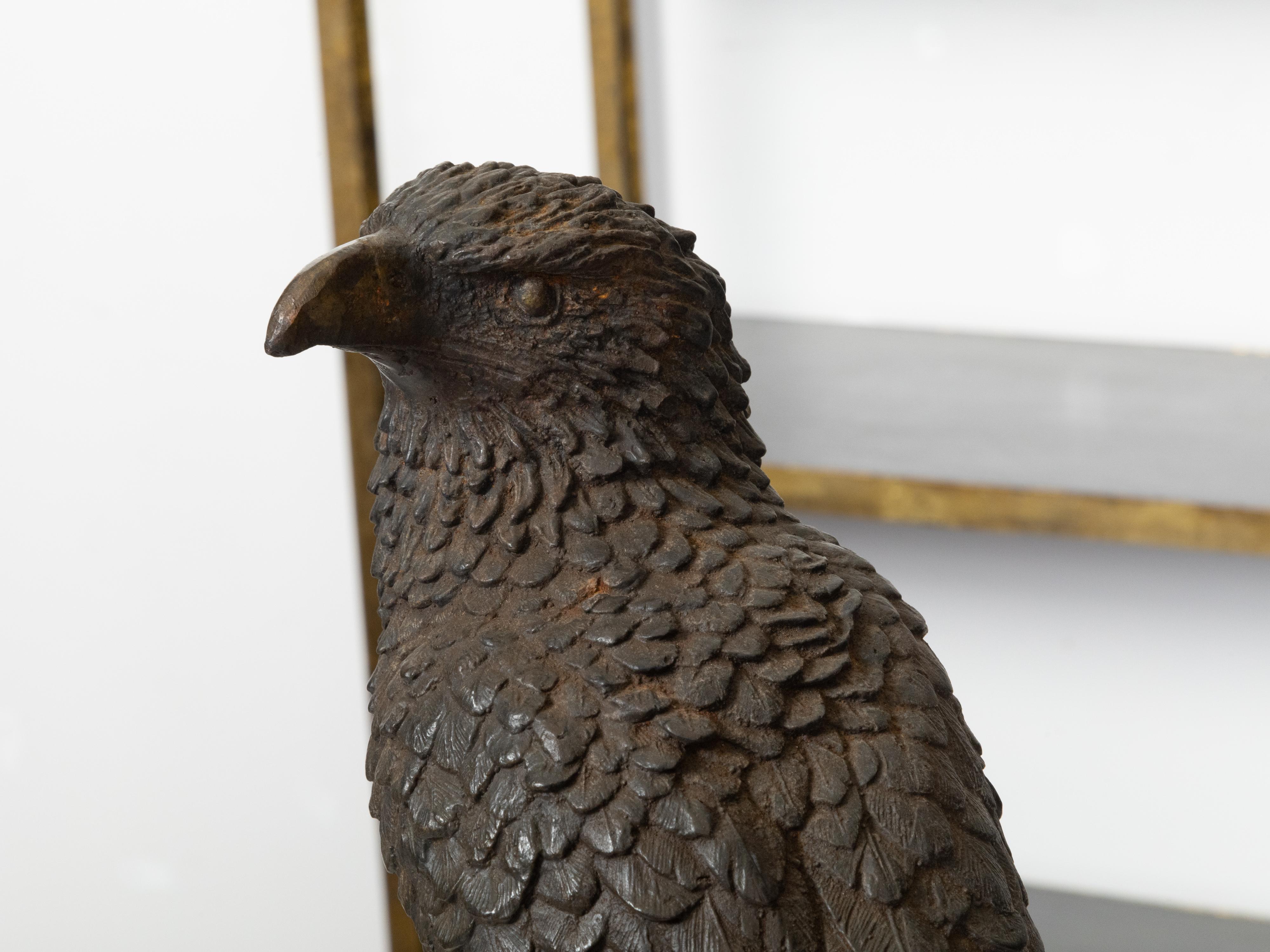 English Turn of the Century Iron Sculpture of an Eagle Perched on a Rock For Sale 1