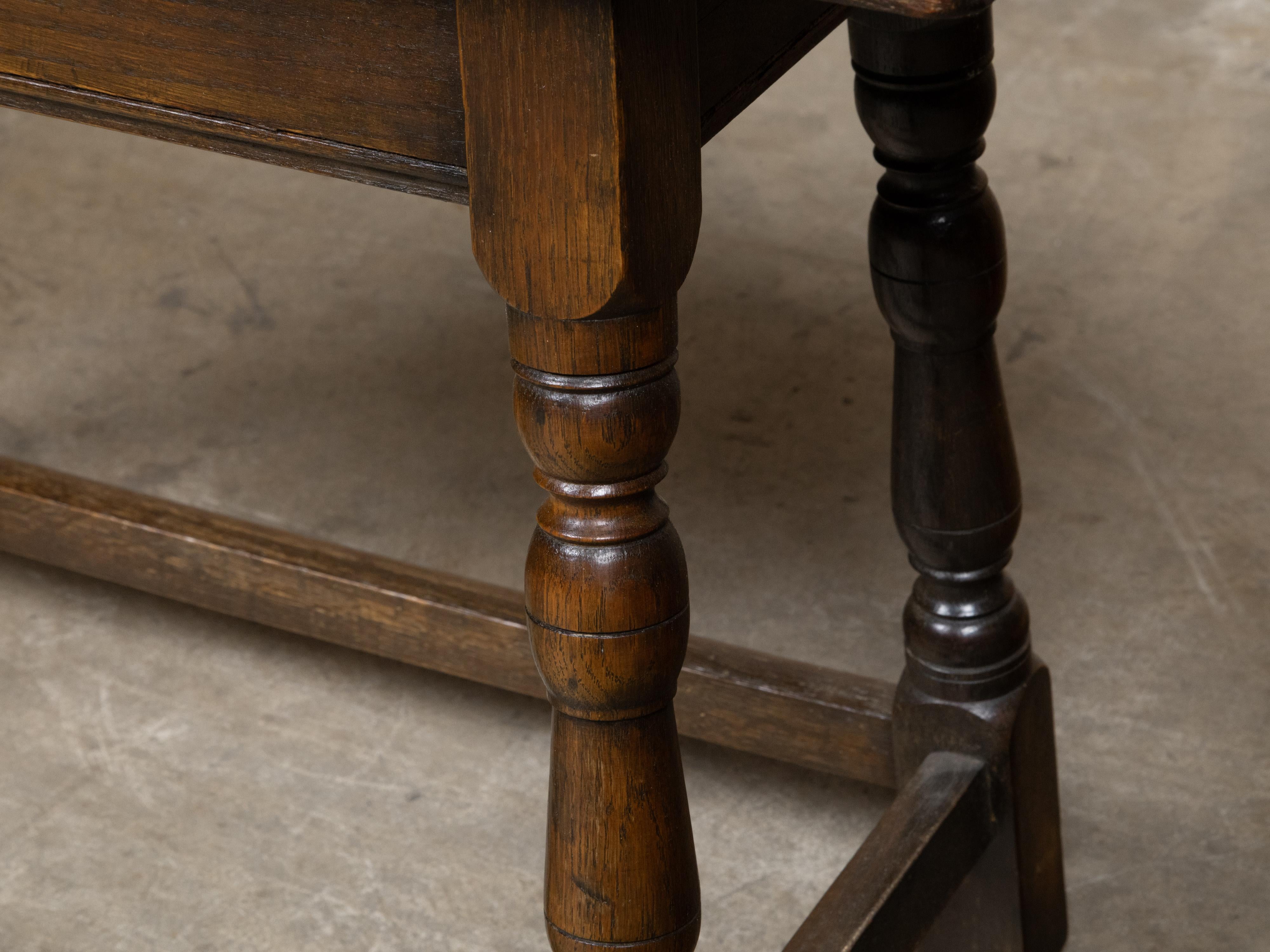 Sgabello inglese di fine secolo in Oak con gambe a balaustro tornite, circa 1900 in vendita 1