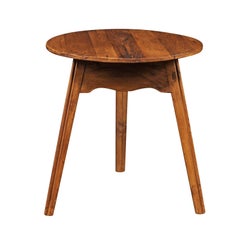 English Turn of the Century Pine Cricket Table with Scalloped Apron, circa 1900