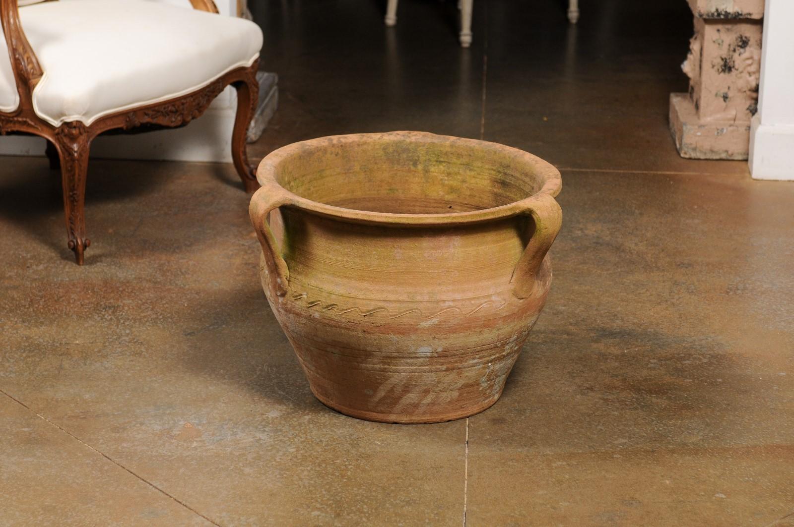 English Turn of the Century Terracotta Planter with Handles and Incised Waves 3
