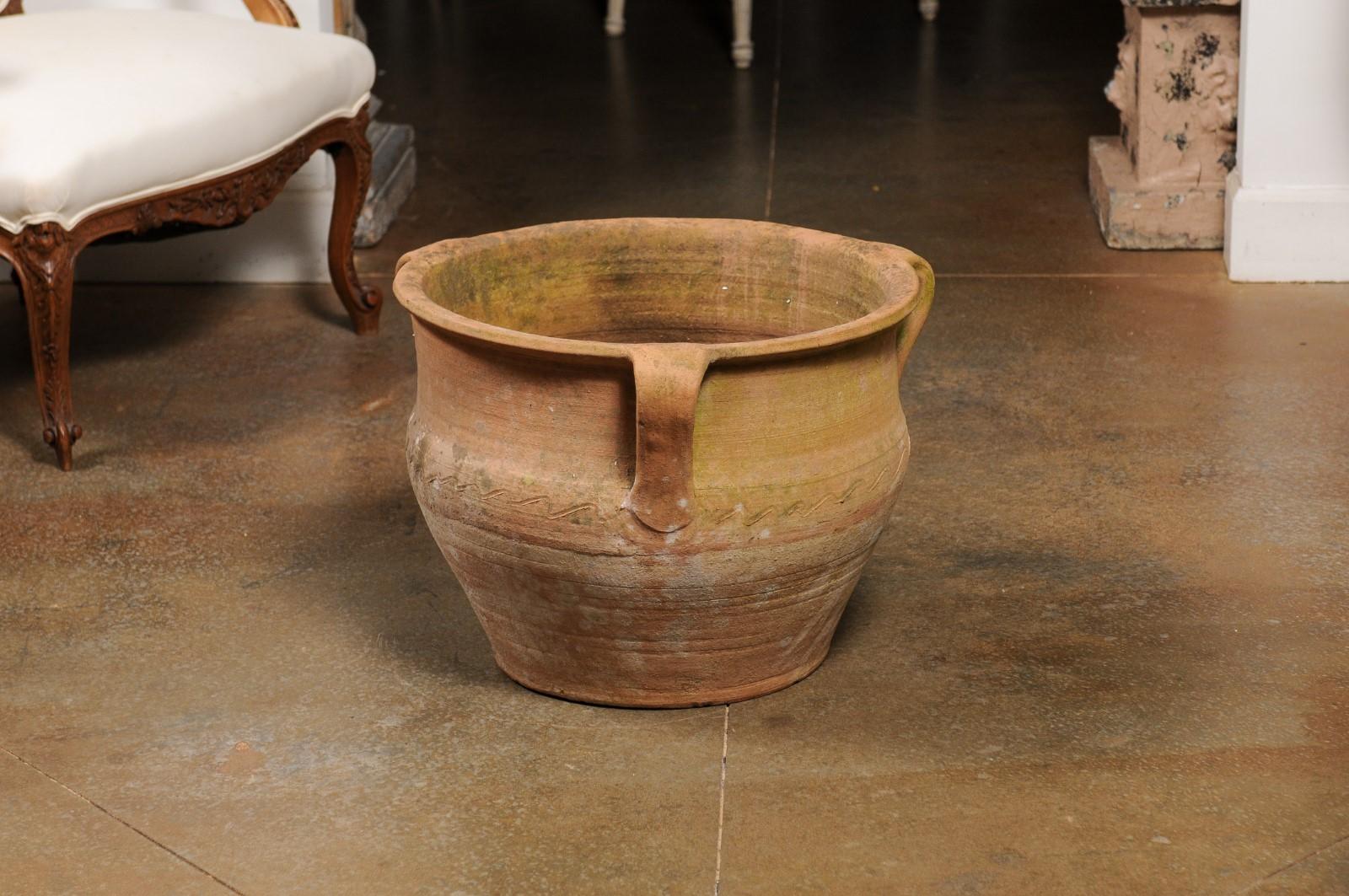 English Turn of the Century Terracotta Planter with Handles and Incised Waves 4