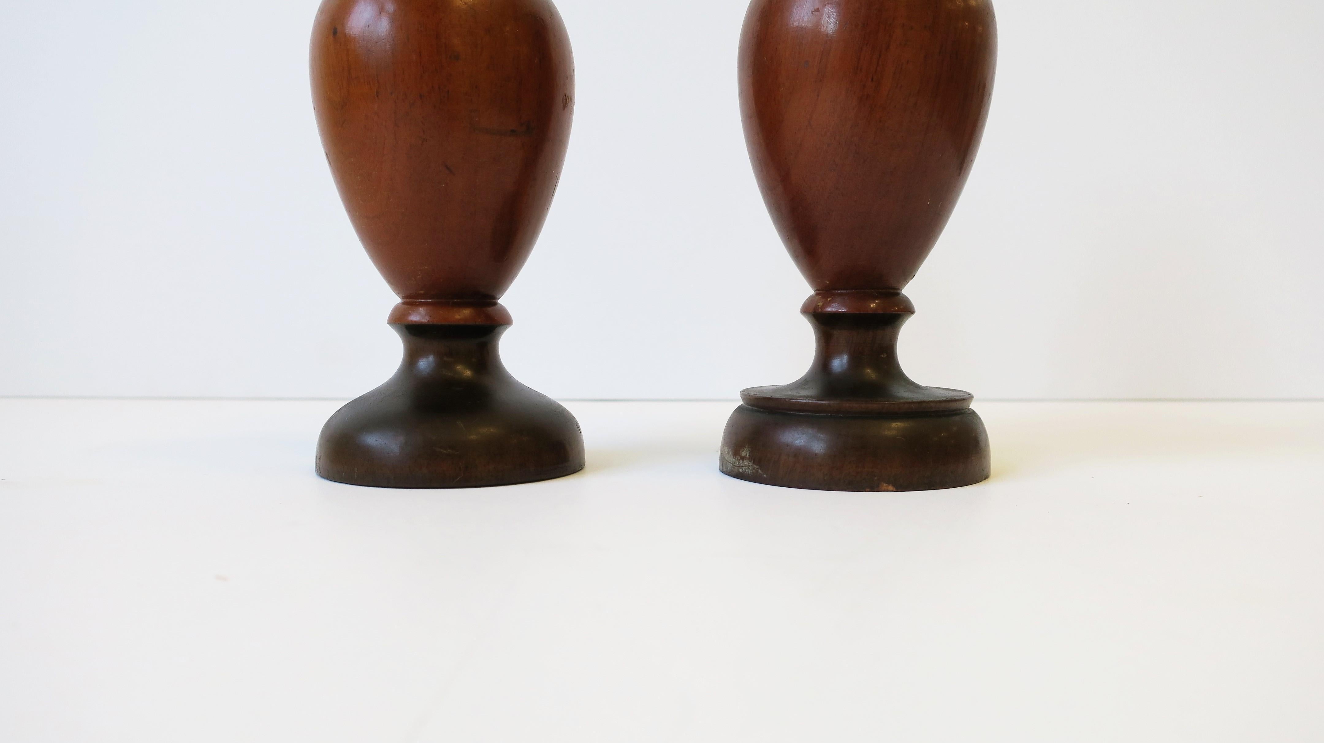 English Turned Walnut Urn Wood Spill Vases, Pair, circa 19th Century For Sale 7