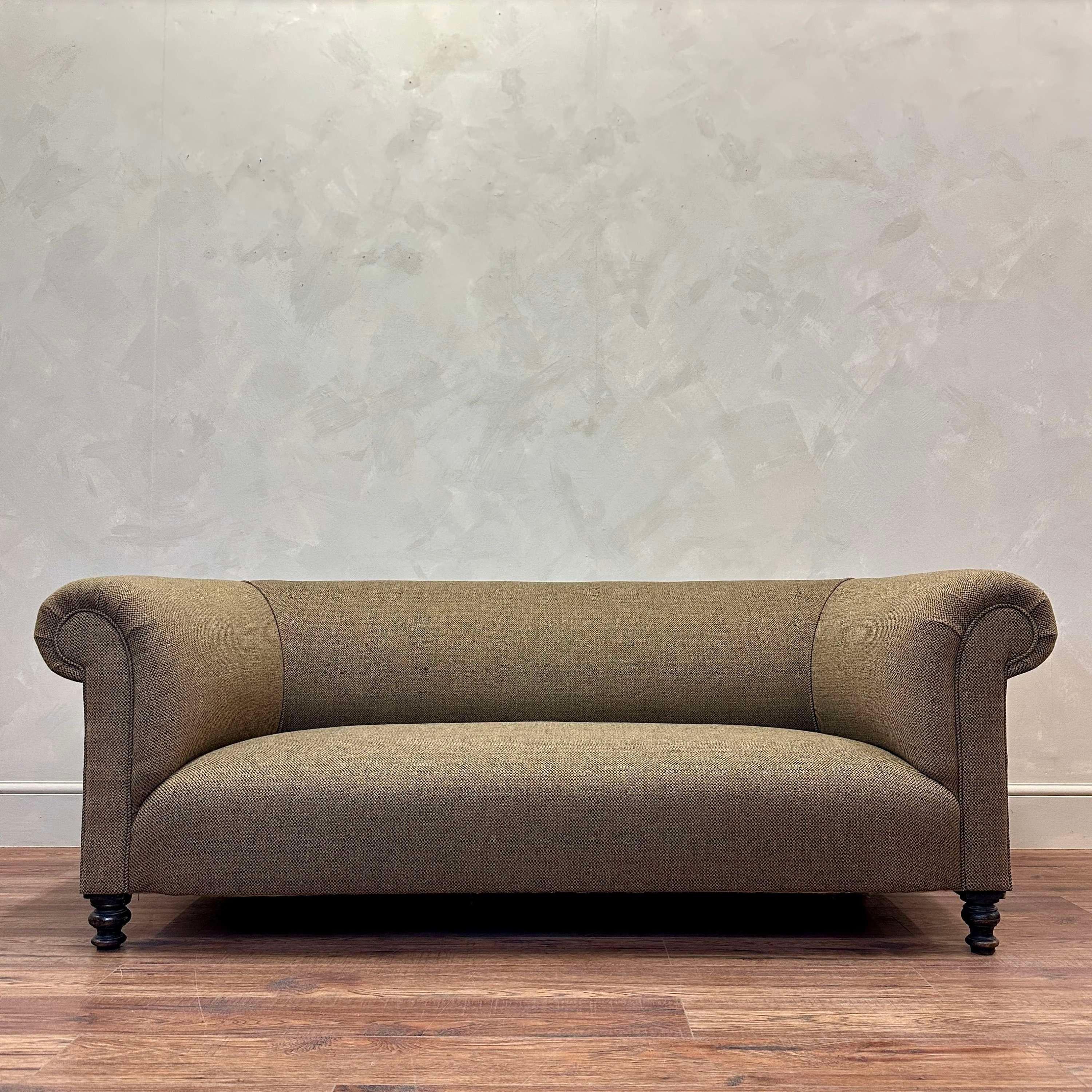 Englisches gepolstertes Sofa aus dem 19. Jahrhundert (Britisch)