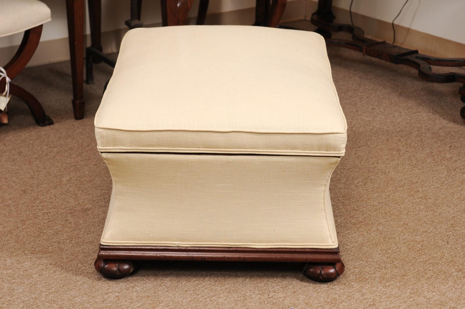  English Upholstered Linen and Mahogany Lift Top Ottoman, Late 19th Century 8