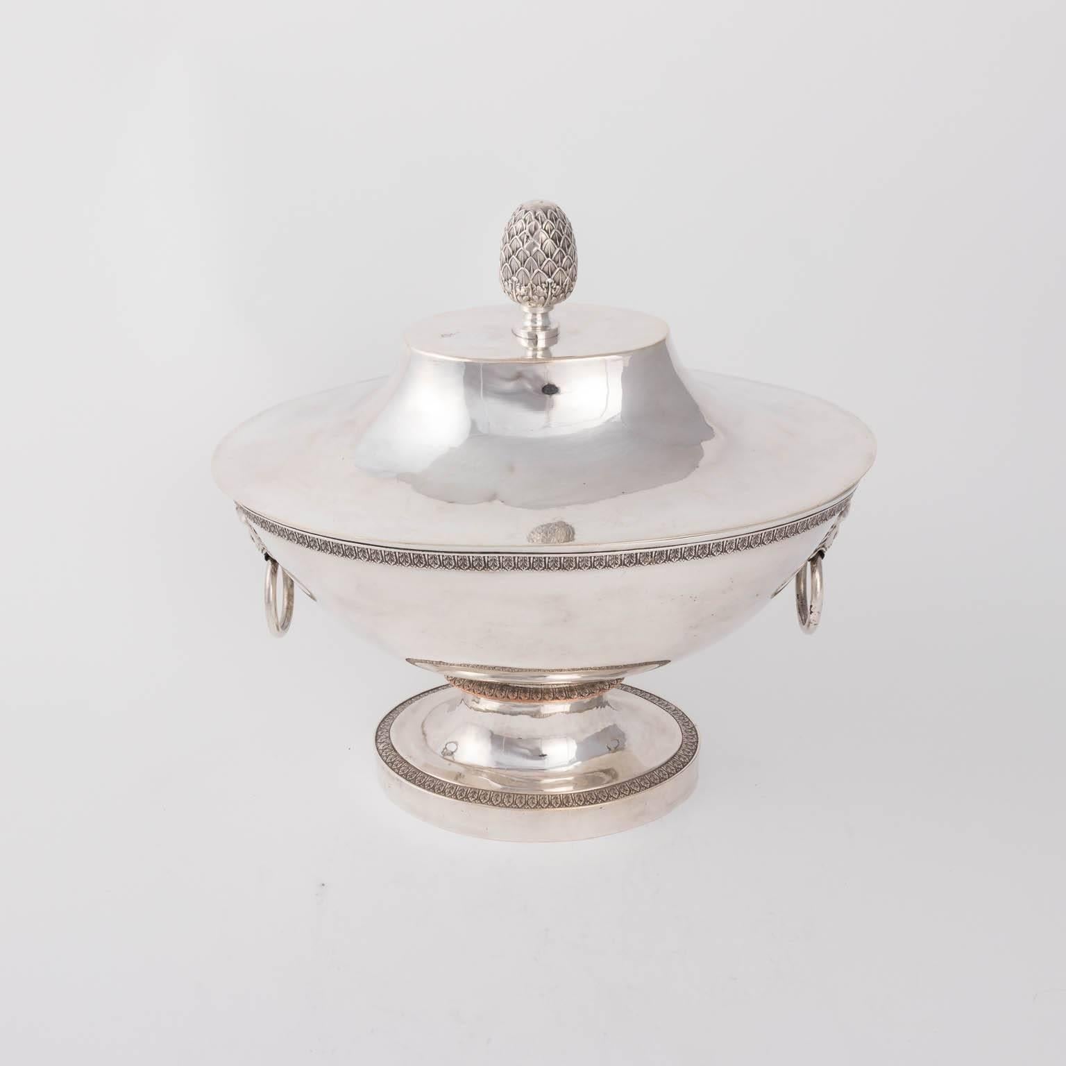 English Urn Shaped Tureen 13