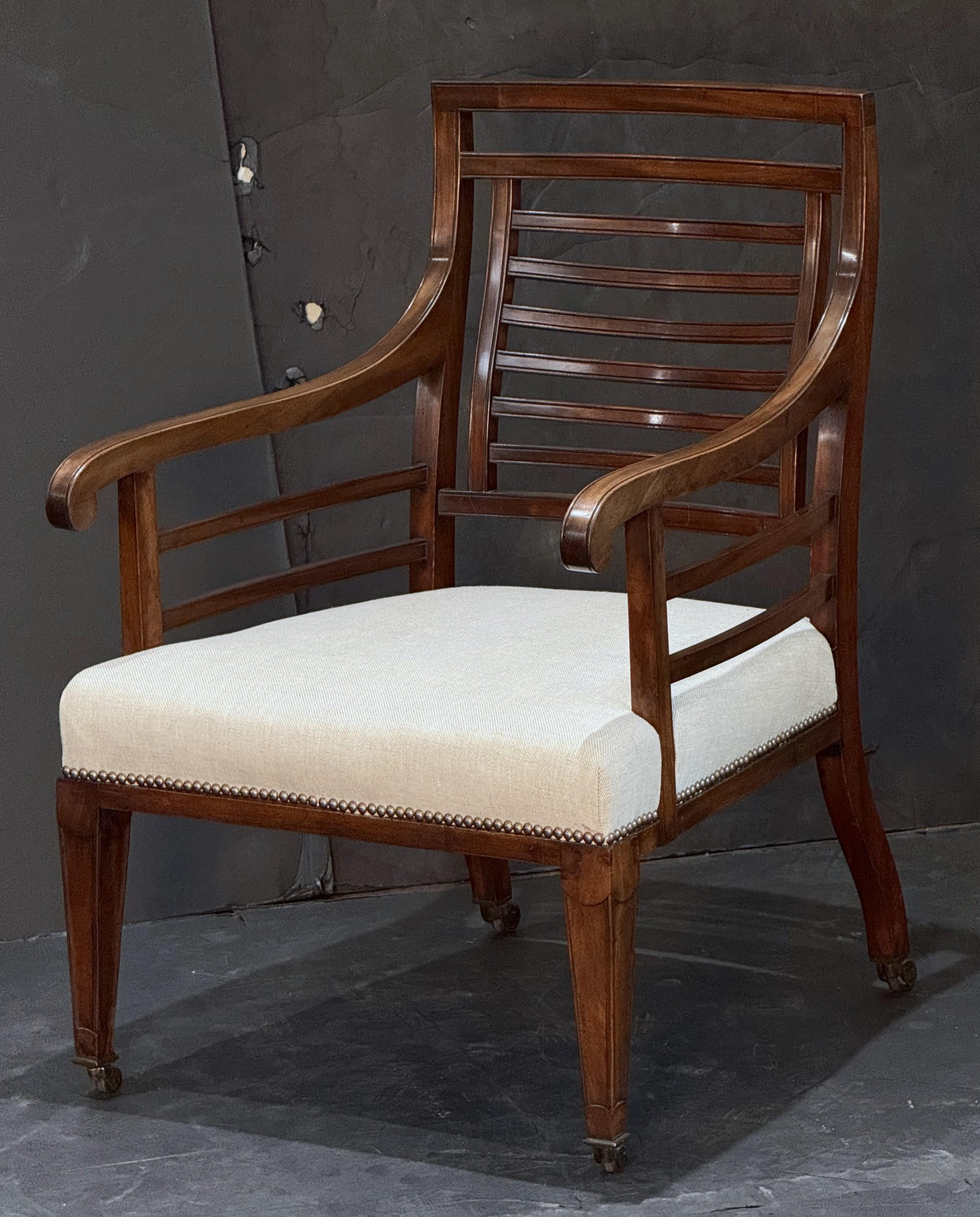 Upholstery English Vernacular Reading Chair or Armchair of Mahogany from the Georgian Era For Sale