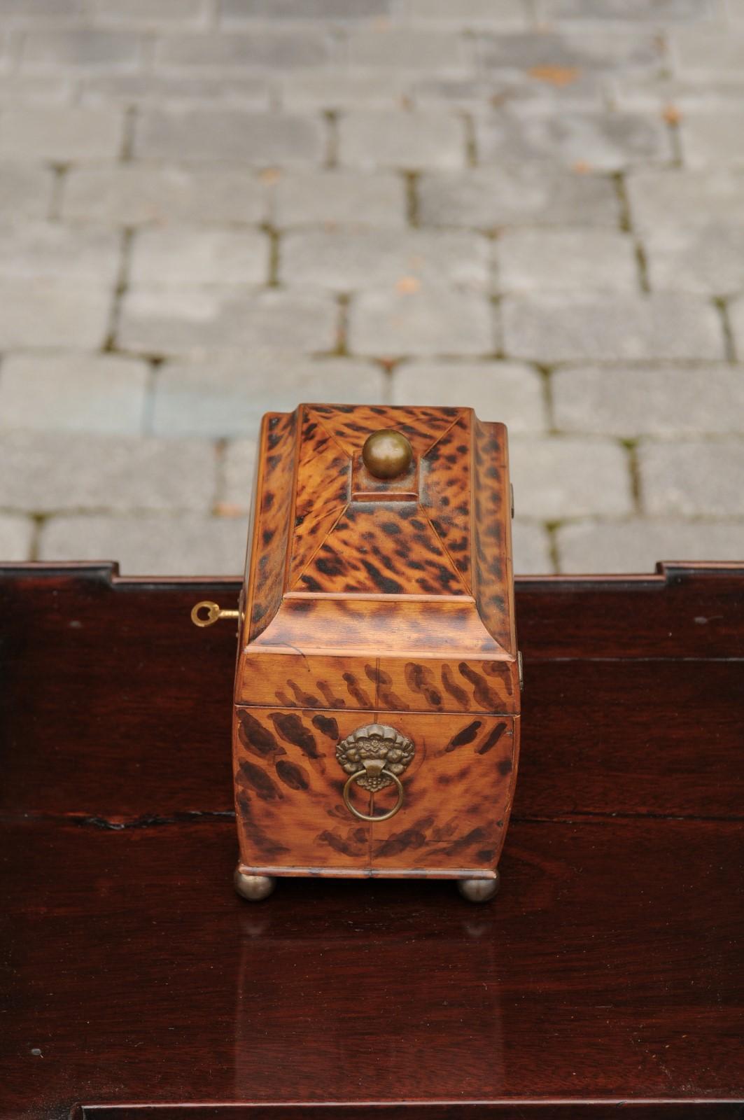 English Victorian 1870s Tea Caddy with Faux Painted Tortoise Finish and Brass For Sale 4