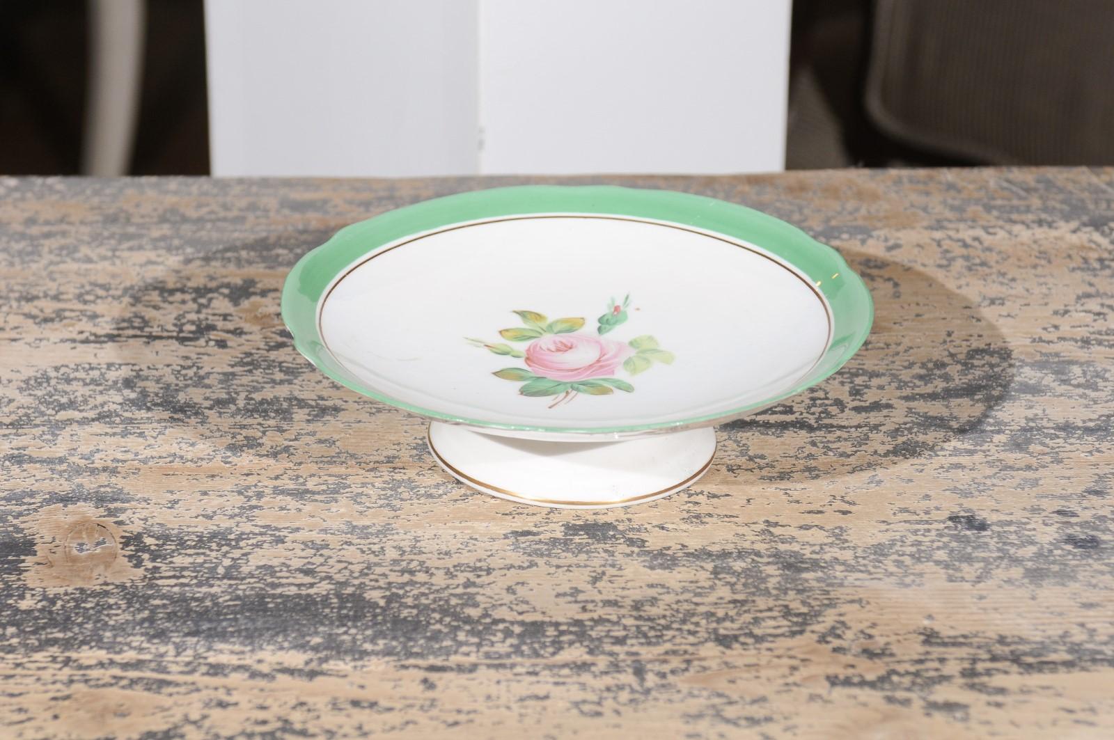 English Victorian 1880s Floral Compote with Pink Roses, Green and Gold Trim For Sale 3