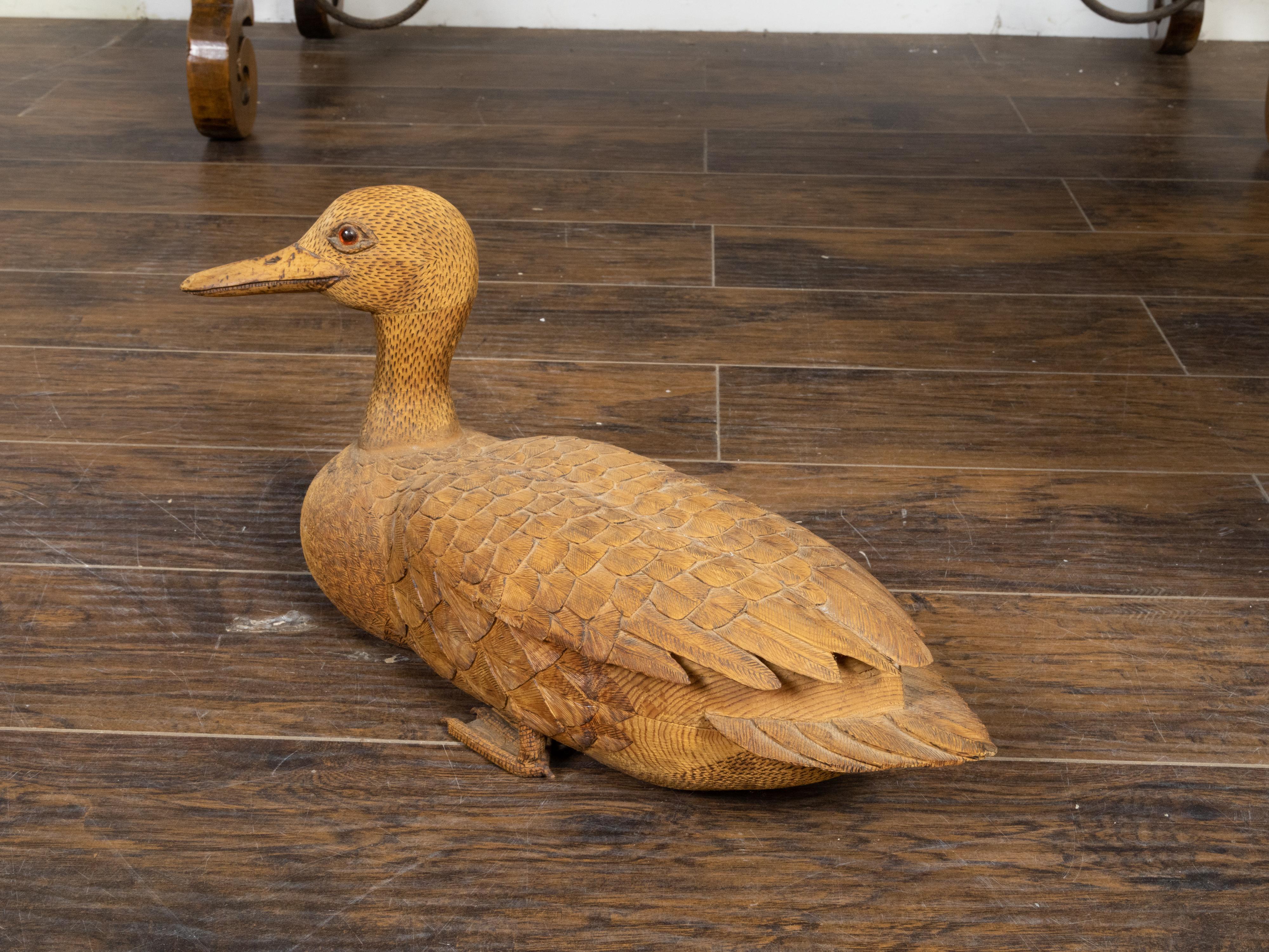 English Victorian 19th Century Carved Wooden Duck with Detailed Plumage For Sale 5