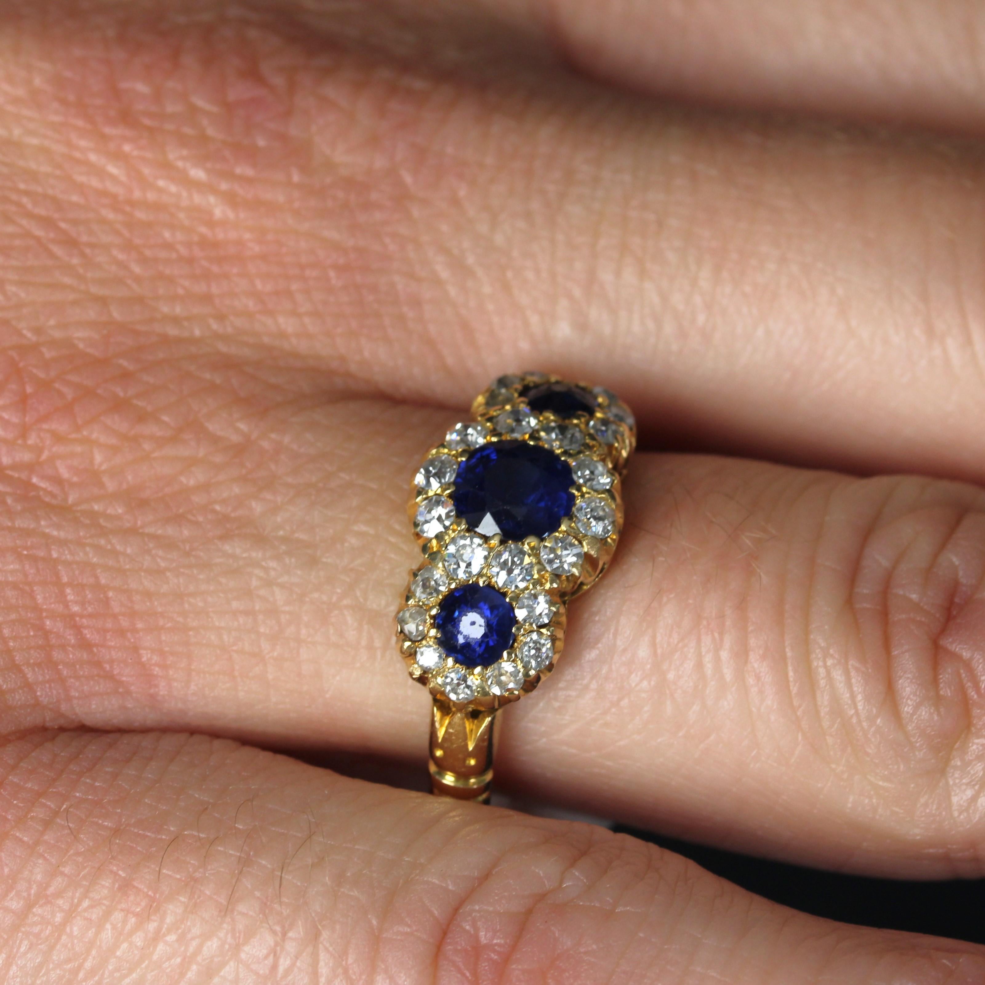 English Victorian 20th Century Sapphire Diamond 18 Karat Yellow Gold Garter Ring For Sale 6