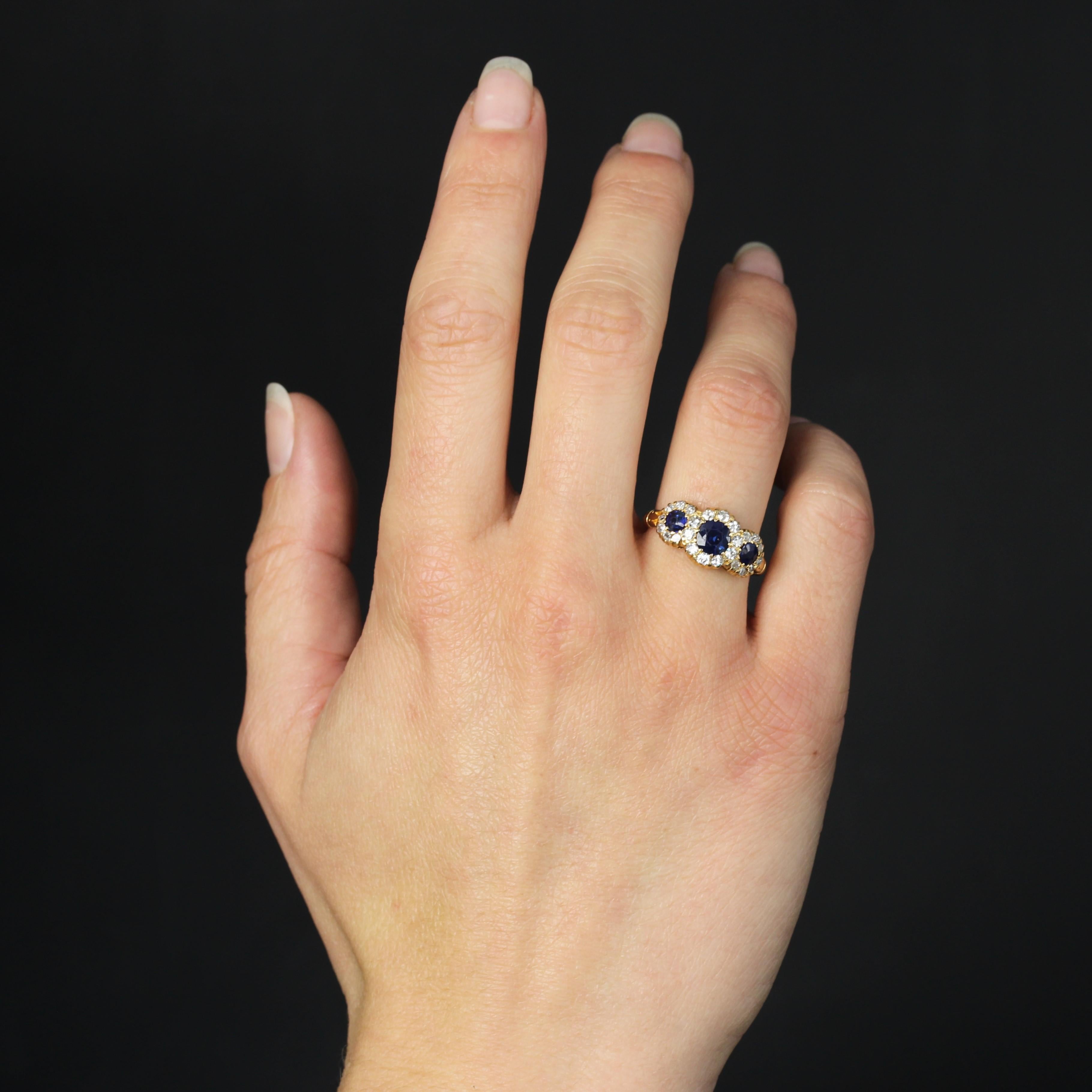 English Victorian 20th Century Sapphire Diamond 18 Karat Yellow Gold Garter Ring In Good Condition In Poitiers, FR