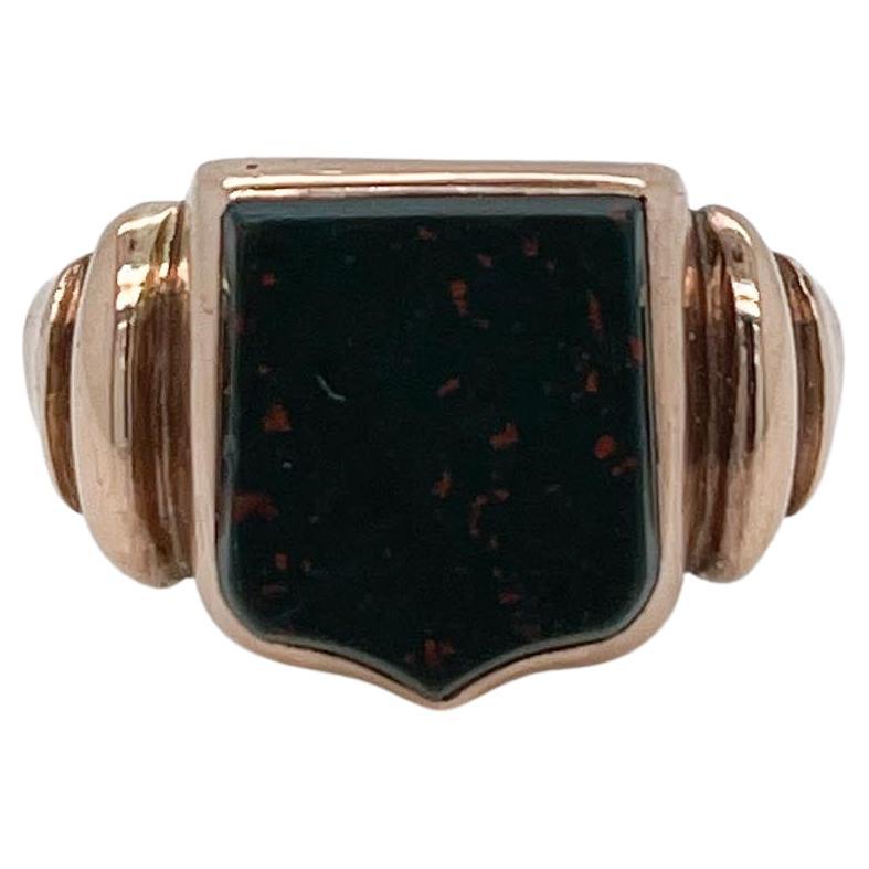 English Victorian 9ct Gold & Bloodstone Shield Cabochon Signet Ring