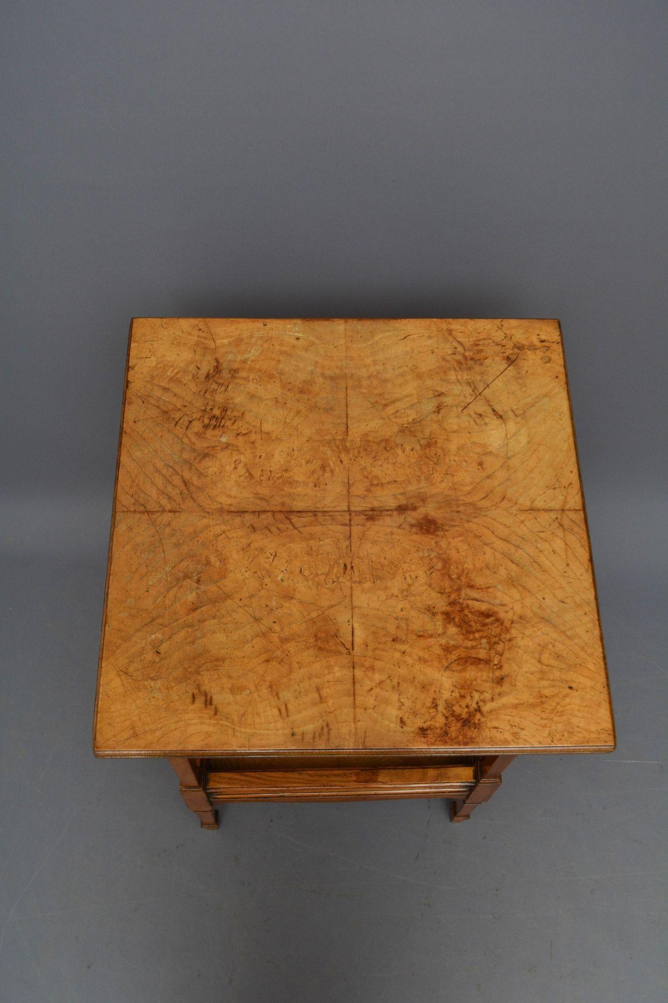 Mesa auxiliar de fresno inglesa Victorian Aesthetic Movement en venta 4