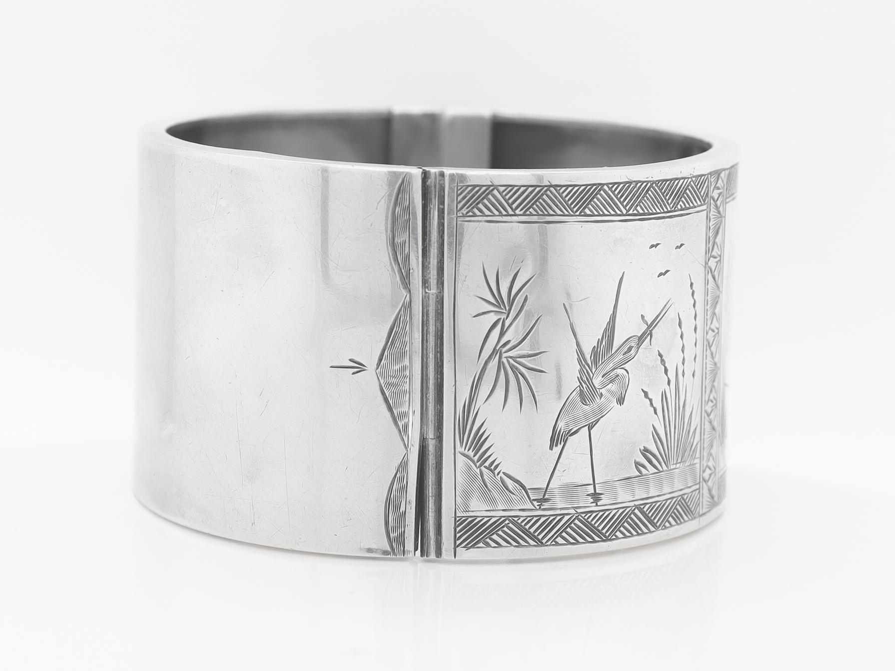 English Victorian Aesthetic Sterling Silver Bangle Bracelet with Scenes of Birds For Sale 7