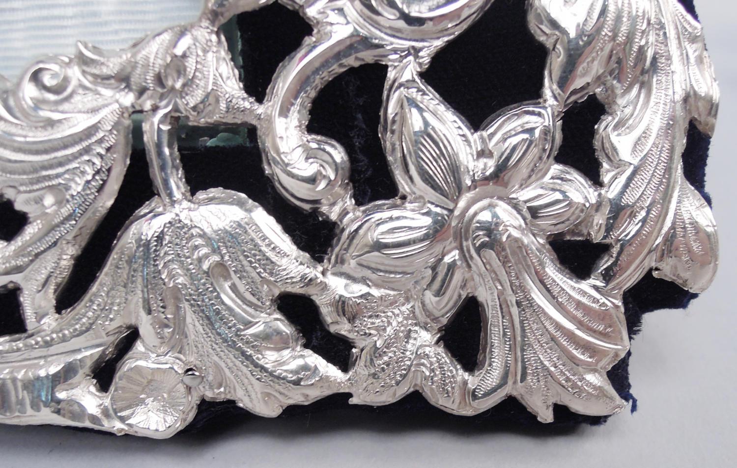 Marco victoriano inglés Art Nouveau de plata de ley, 1899 en venta 2