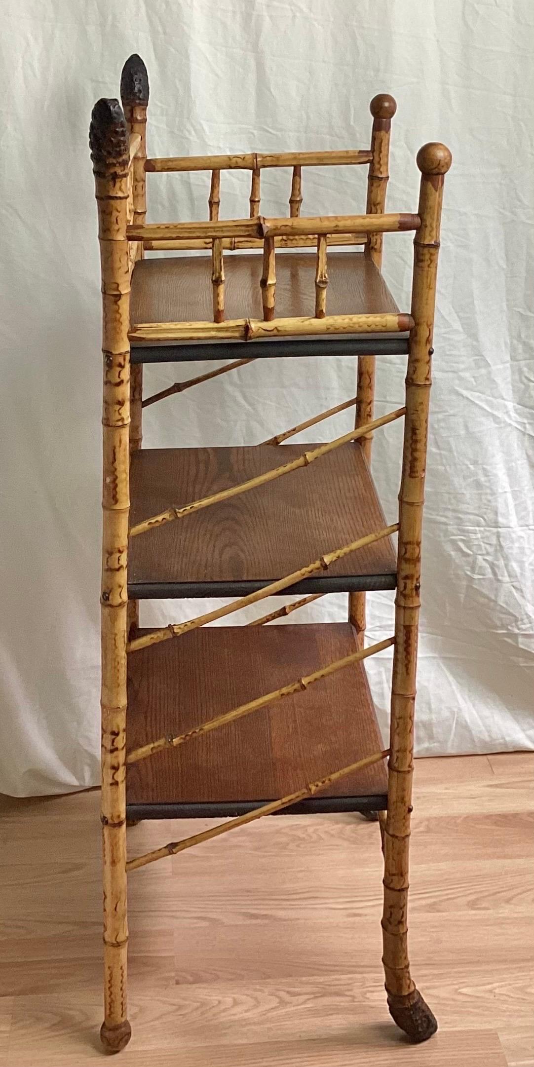 English Victorian Bamboo Étagère, Shelf In Excellent Condition For Sale In Lambertville, NJ