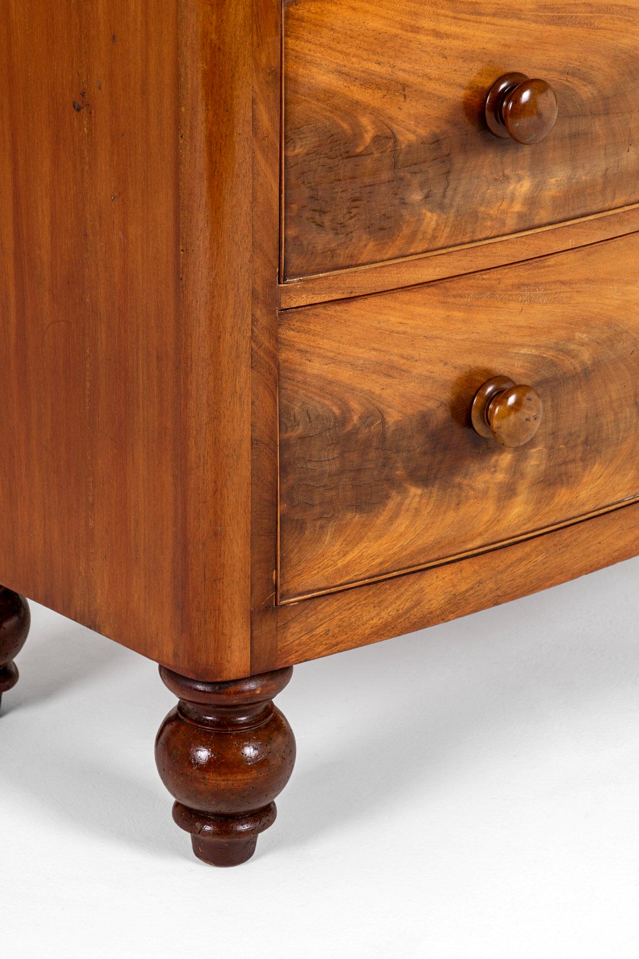 19th Century English Victorian Bow Fronted Chest Of Drawers For Sale