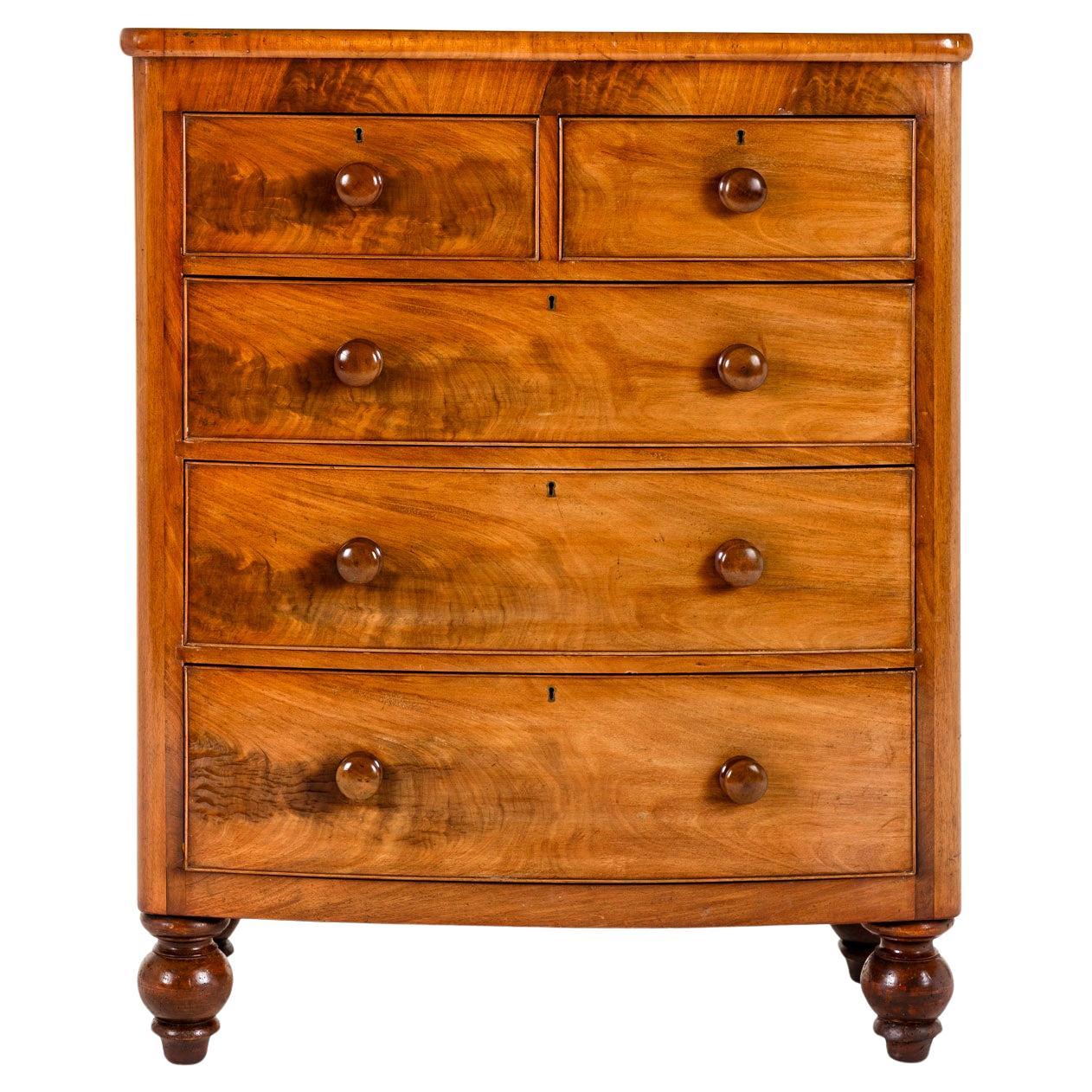 English Victorian Bow Fronted Chest Of Drawers For Sale