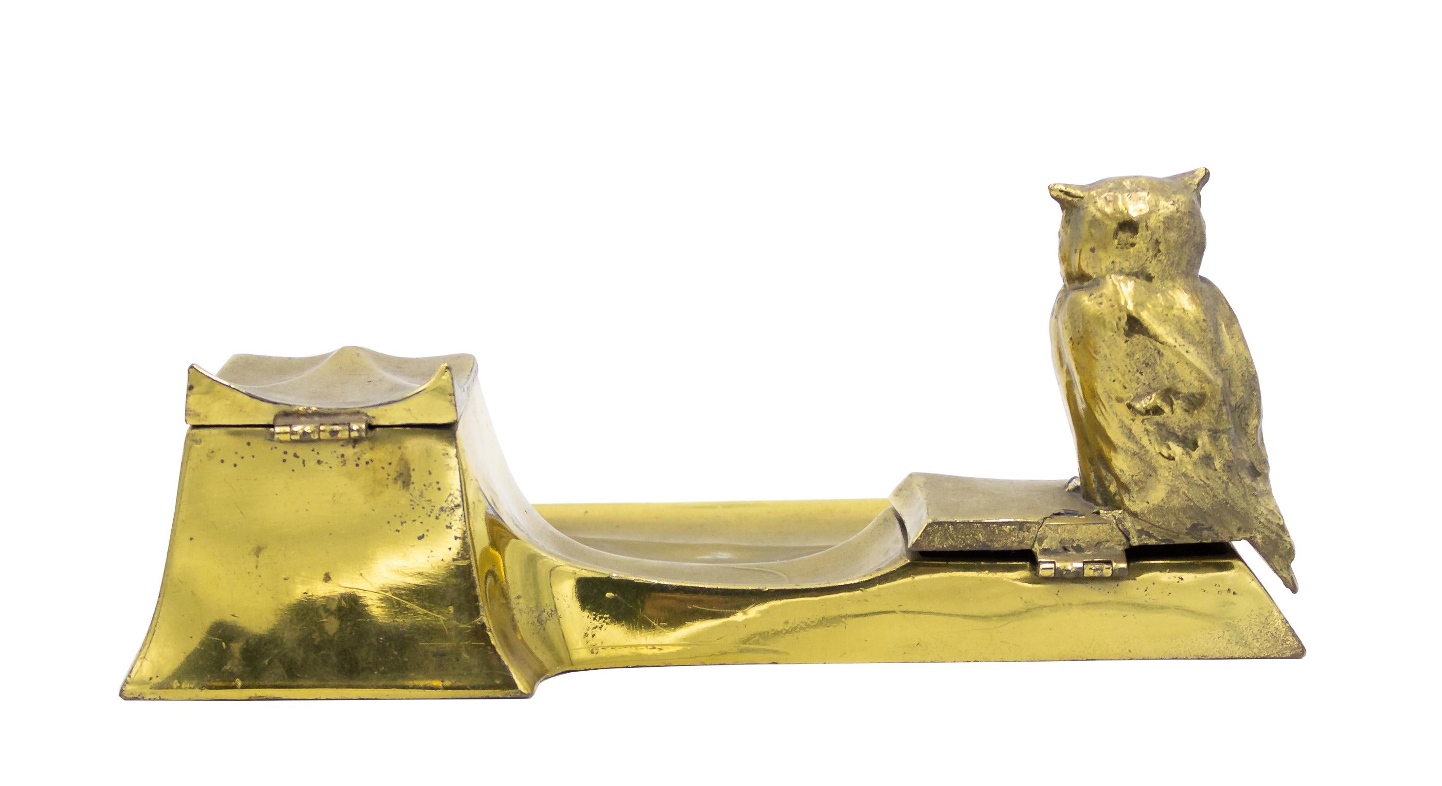 English Victorian Brass Owl Inkwell For Sale 4