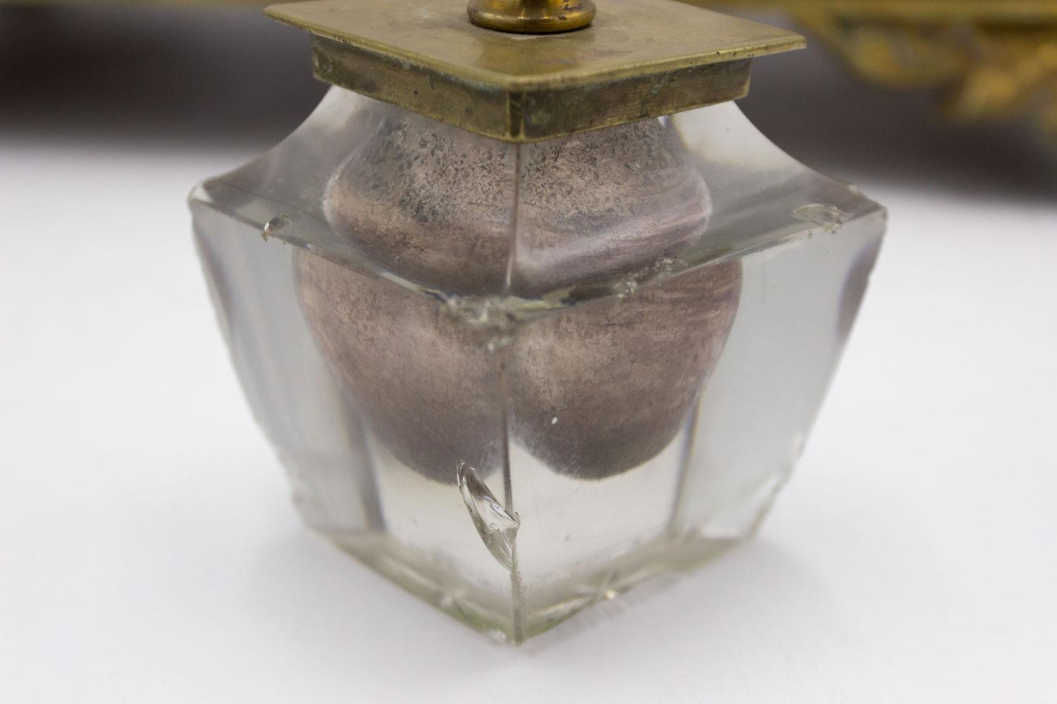 English Victorian Bronze Double Inkwell im Angebot 1