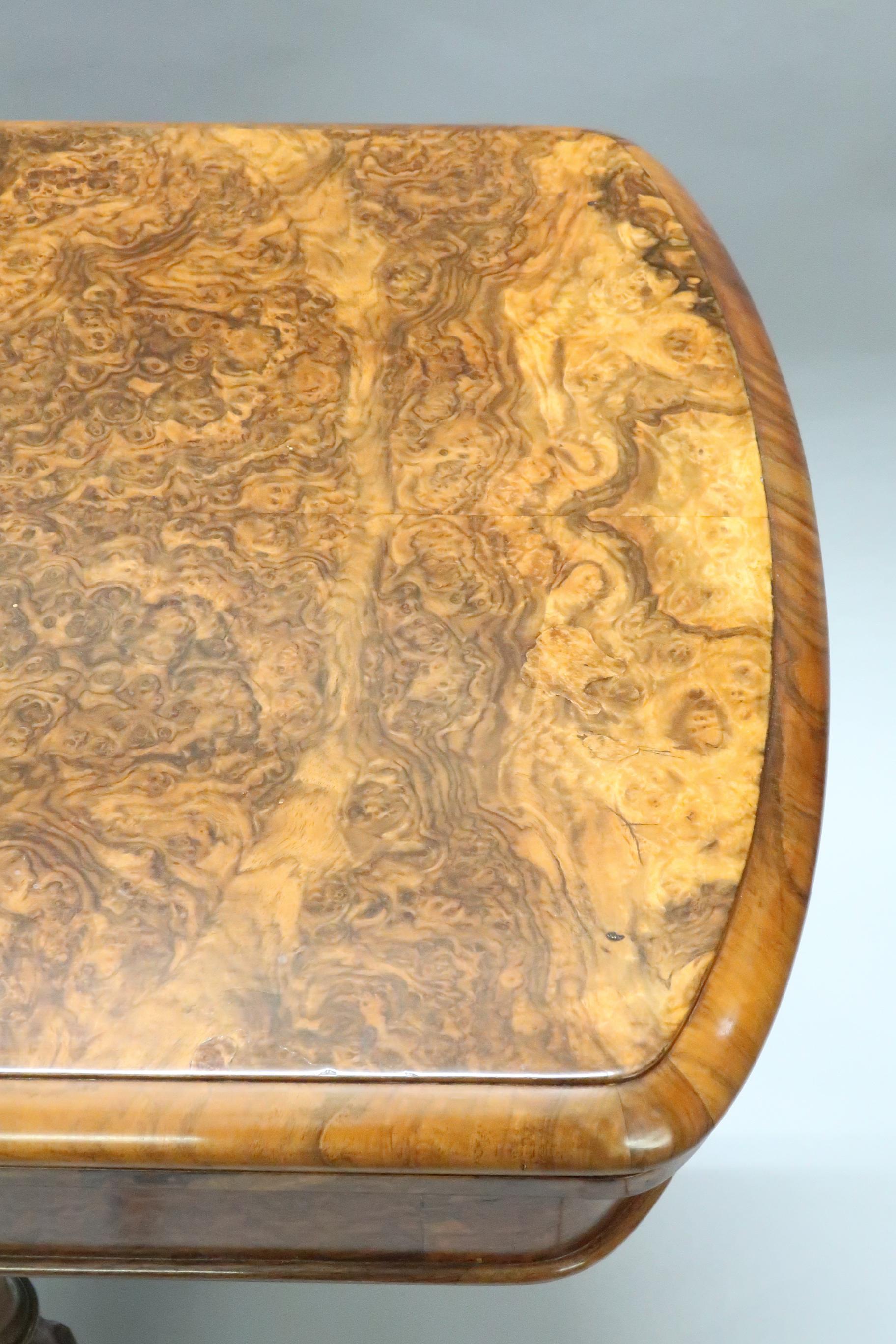 English Victorian Burr Walnut Occasional Side Table In Good Condition In Macclesfield, GB