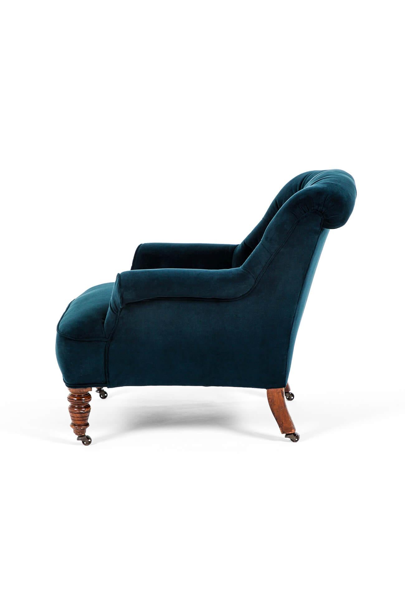 British English Victorian Button Back Armchair in Navy Upholstery For Sale