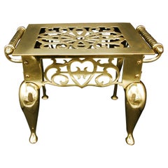 English Victorian Cast Brass Footman with Cabriole Legs Pierced Skirting and Top