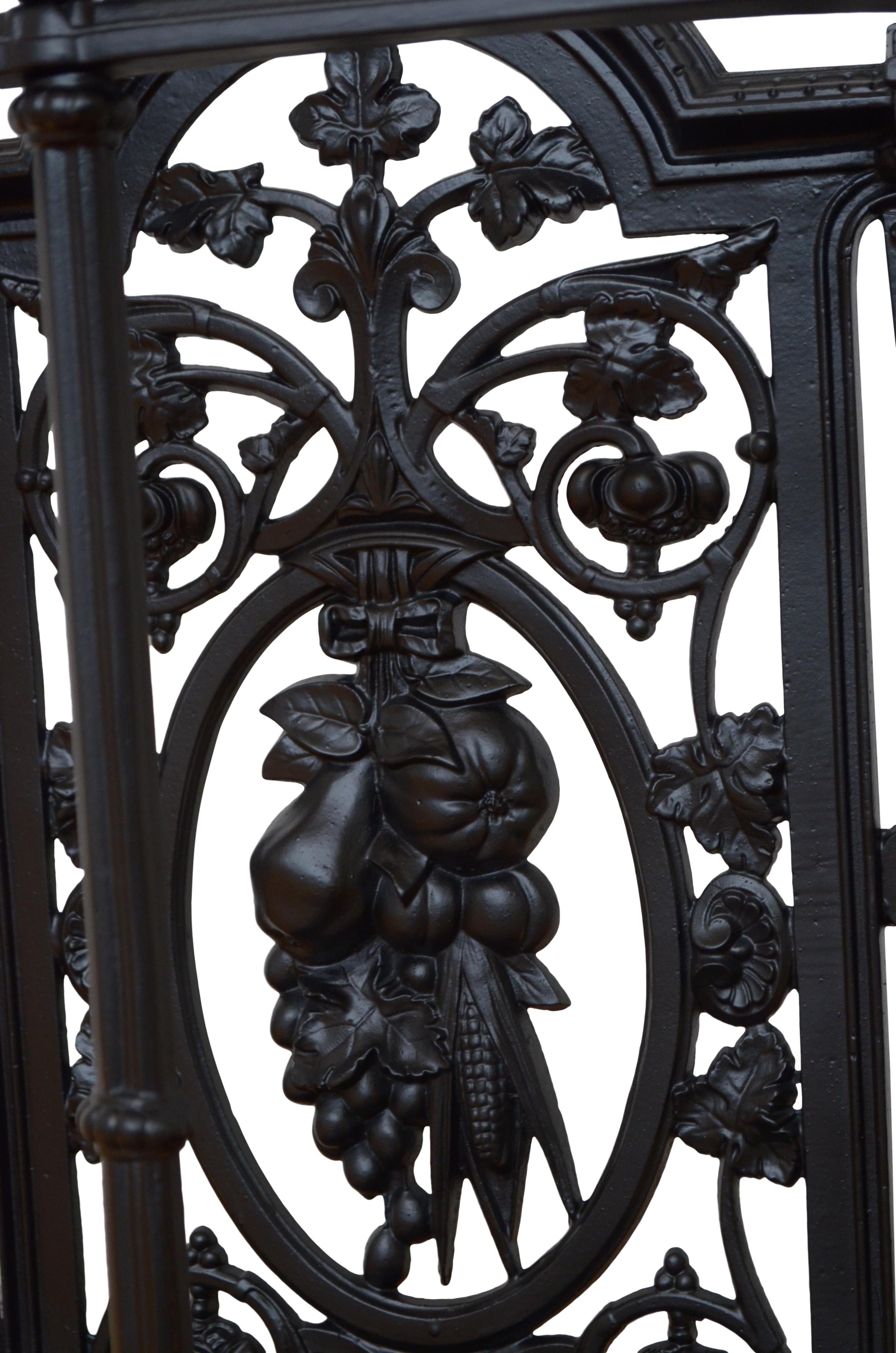 19th Century English Victorian Cast Iron Umbrella Stand For Sale