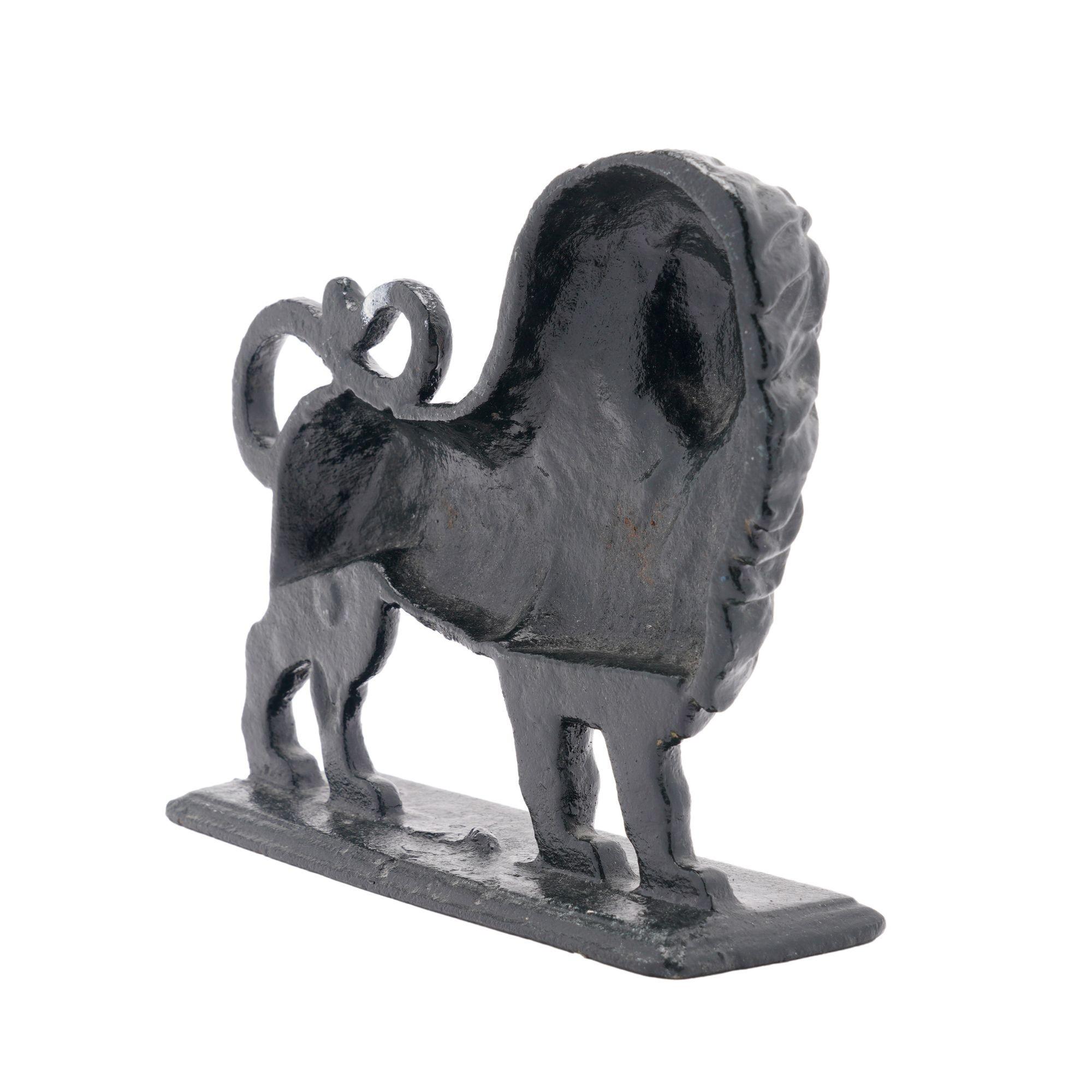 English Victorian cast lion doorstop, c. 1850-1900 (Eisen) im Angebot